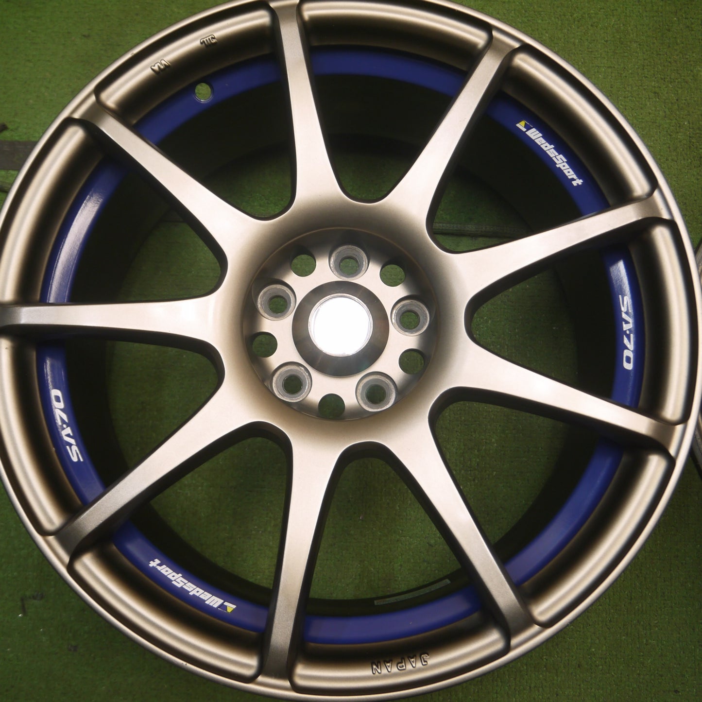 *送料無料* 4本価格★WedsSport SA-70 ホイール 17インチ ウェッズスポーツ 17×7.5J PCD100/5H★4072306Hホ