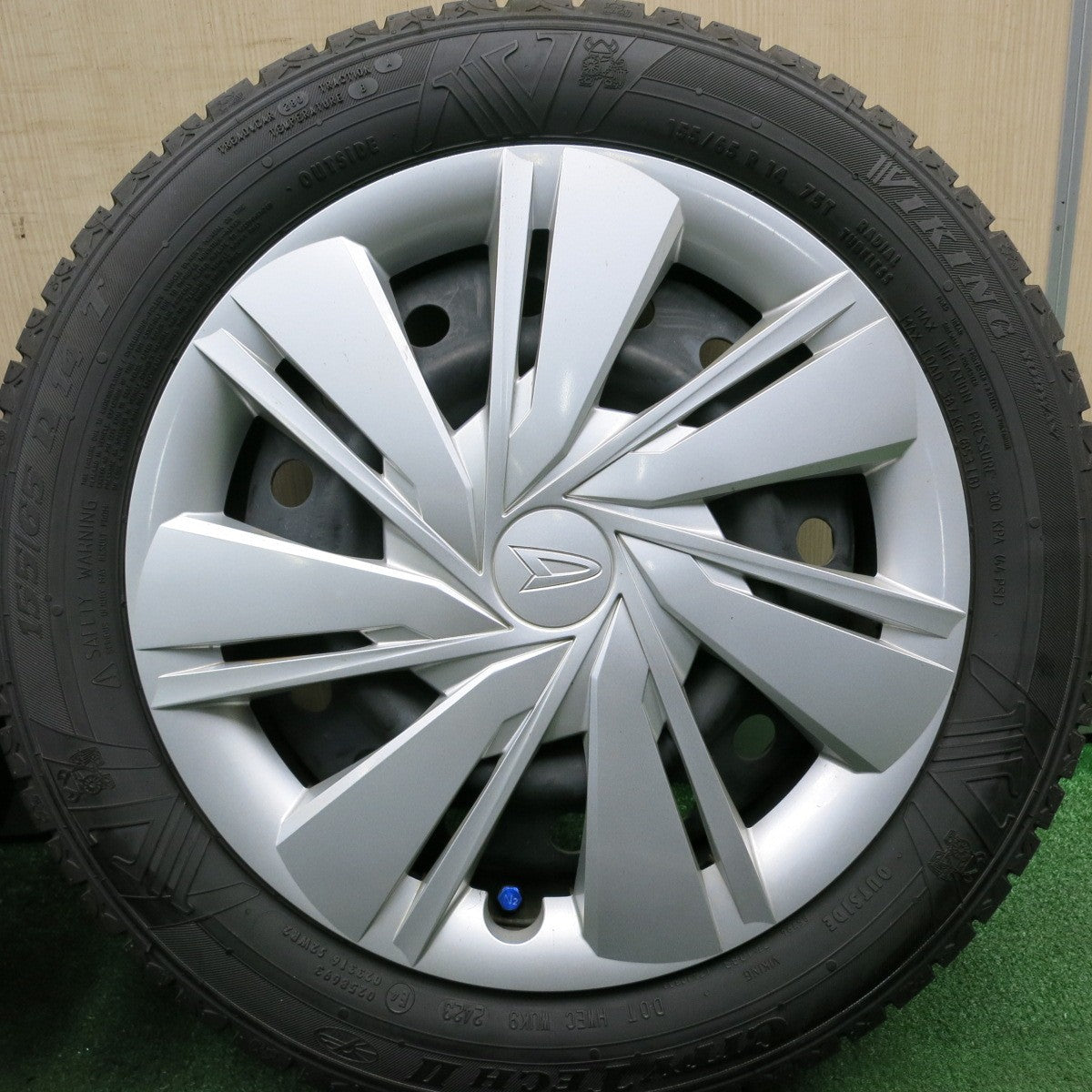 *送料無料* バリ溝！23年！9.5分★ダイハツ ミライース 純正 スチール 155/65R14 バイキング CITYTECH2 14インチ PCD100/4H★4042805HAノ