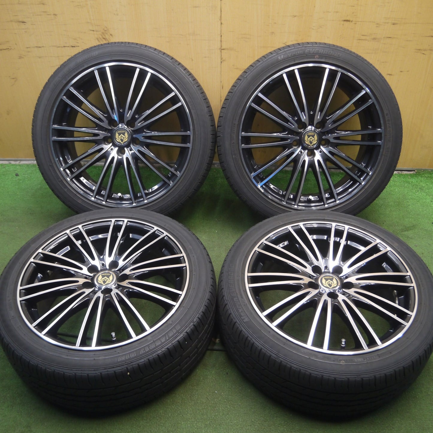 *送料無料* バリ溝！8.5分★86 BRZ 等 215/45R17 オートバックス Maxrun EVERROAD RiZLEY ライツレー PCD100/5H★4032202Hノ