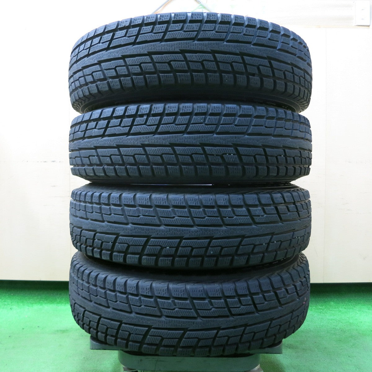 *送料無料* 4本価格★ジムニー 等 KEELER 175/80R16 スタッドレス ヨコハマ ジオランダー i/T-S キーラー 16インチ  PCD139.7/5H★4042802イス