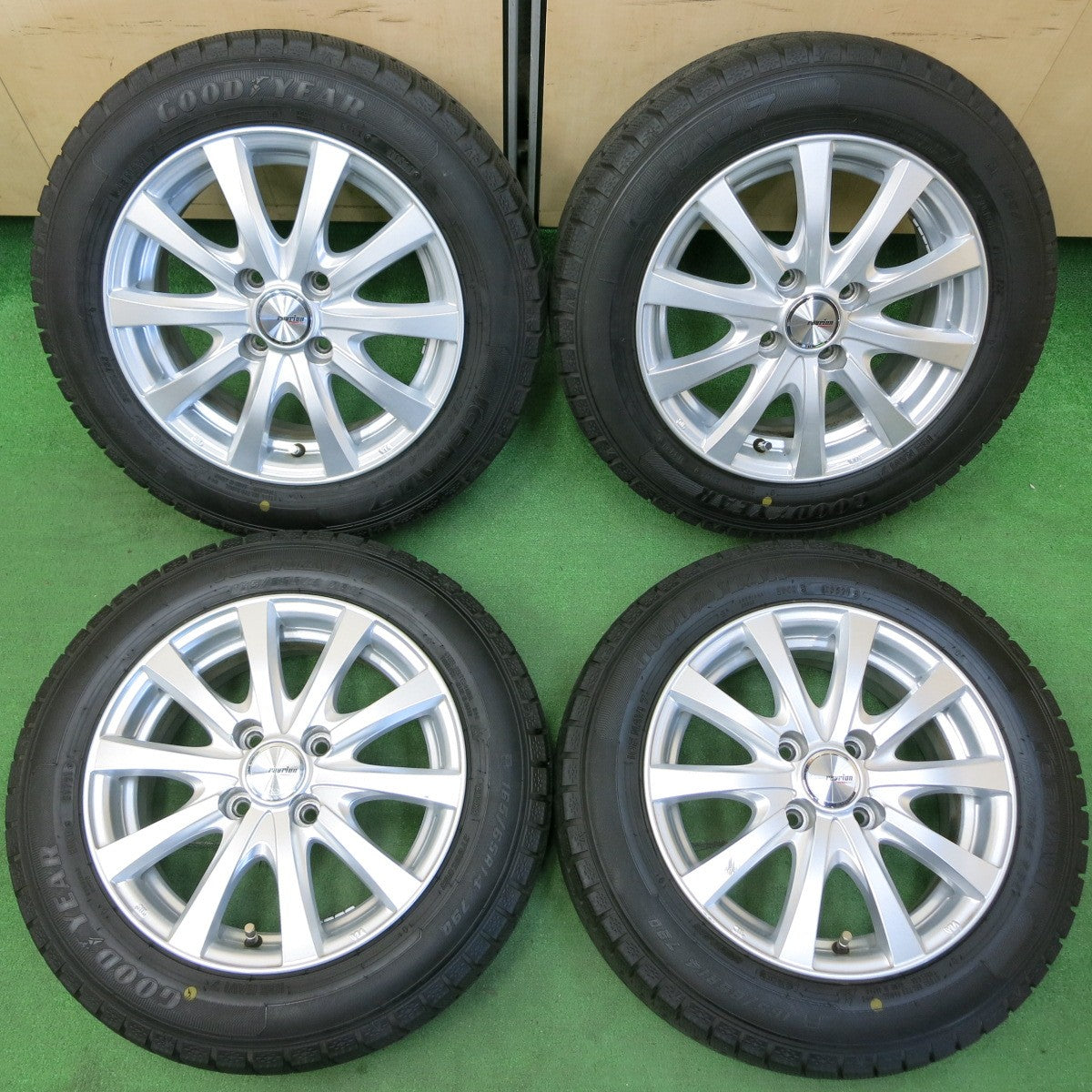 *送料無料* バリ溝！21年！9.5分★スタッドレス 165/65R14 グッドイヤー アイスナビ7 ravrion RS01 ラブリオン 14インチ PCD100/4H★4051102イス