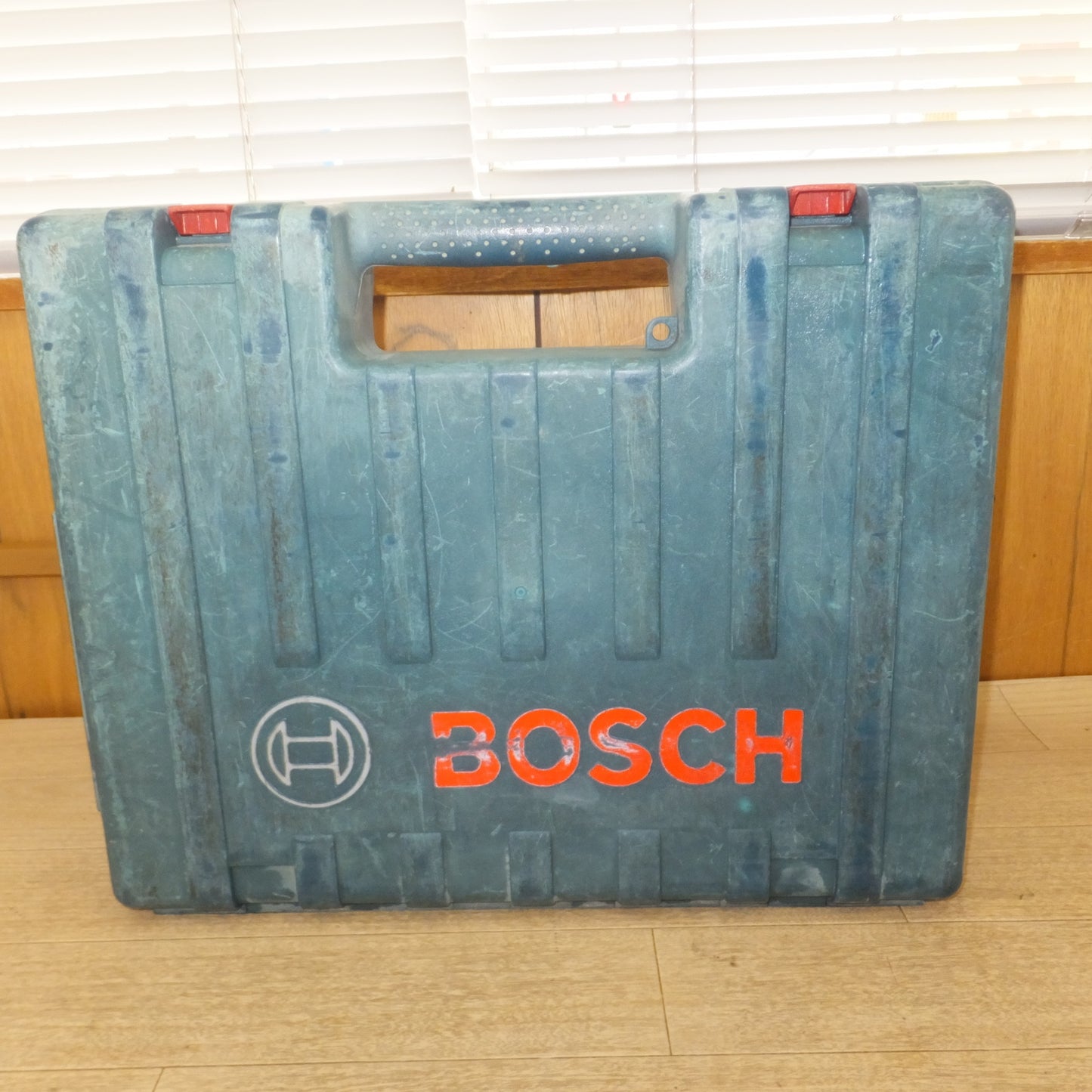 [送料無料] ★ボッシュ BOSCH ハンマードリル GBH2-26RE Professional　100V 50-60Hz 800W★