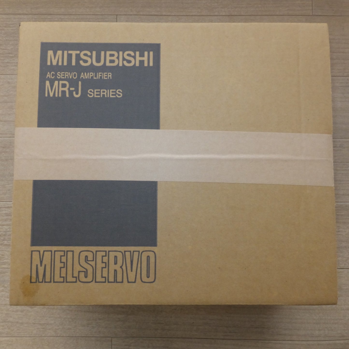 [送料無料] 未使用★三菱 MITSUBISHI サーボアンプ AC SERVO AMPLIFIER MR-J SERIES MR-J2S-500A(4)★