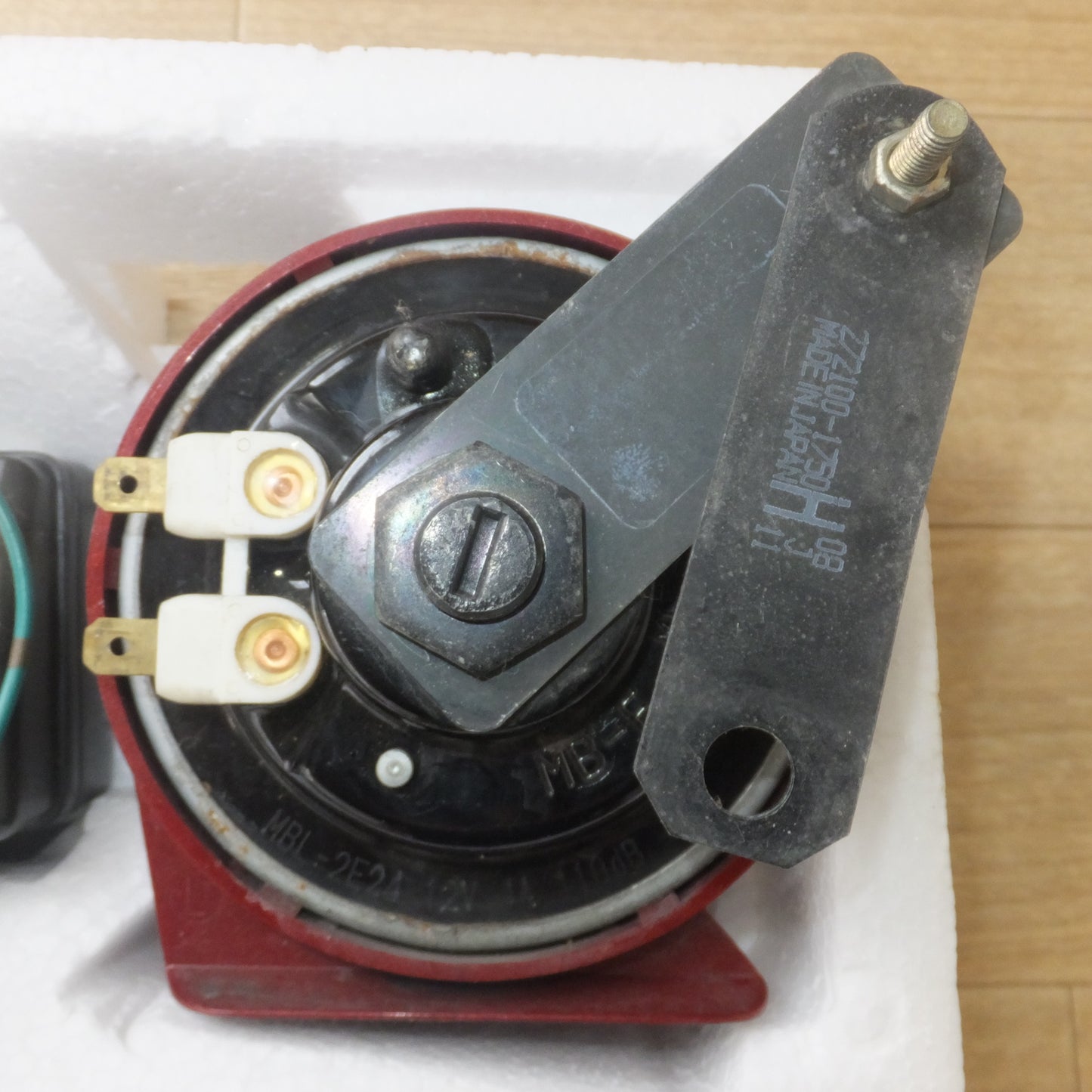 [送料無料] 現状品★ミツバ MITSUBA 電子ホーン ELECTRONIC CONTROL HORN  MBW-2E23R MBH-2E23R MBL-2E24R★