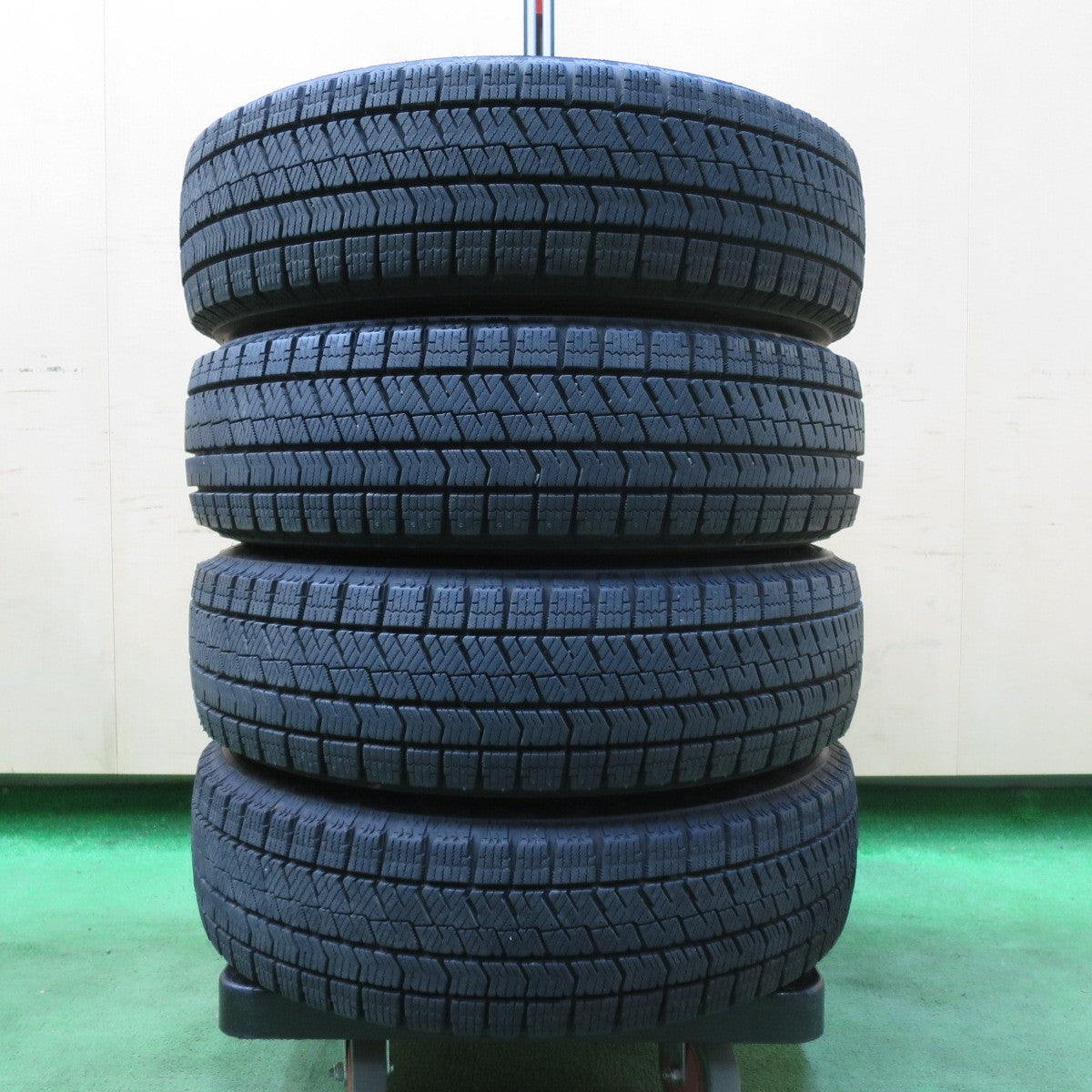 [送料無料] バリ溝！21年！キレイ！9.5分★スタッドレス 155/65R14 ブリヂストン ブリザック VRX2 SPORT ABELIA スポルト アベリア 14インチ PCD100/4H★5010605イス