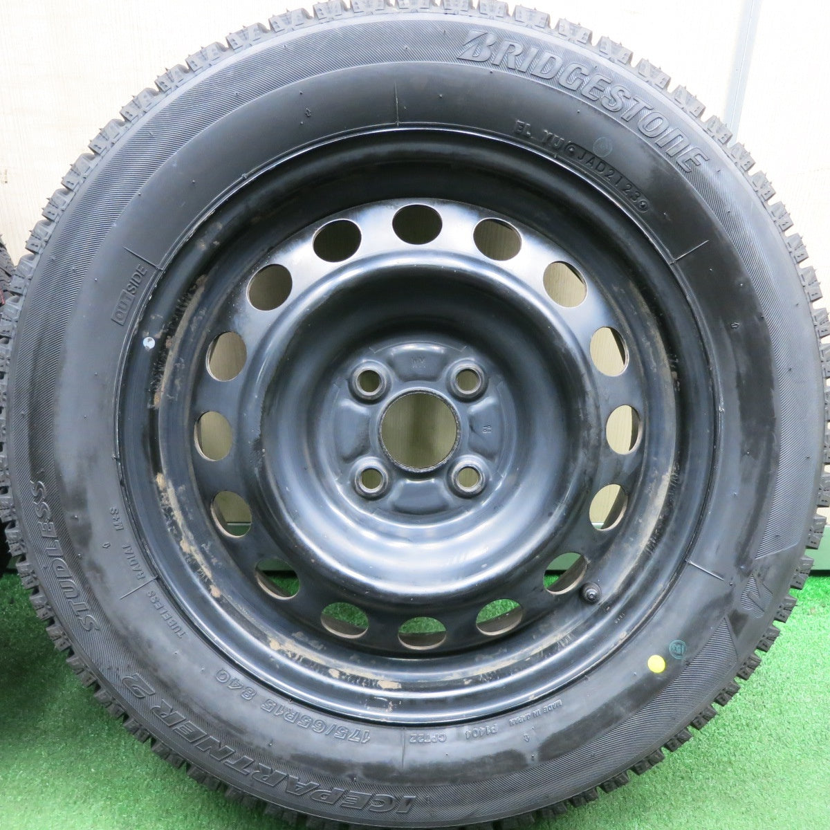 *送料無料* タイヤのみ未使用！23年★スタッドレス 175/65R15 ブリヂストン アイスパートナー2 スチール ホイール 15インチ  PCD100/4H★4042011HAス