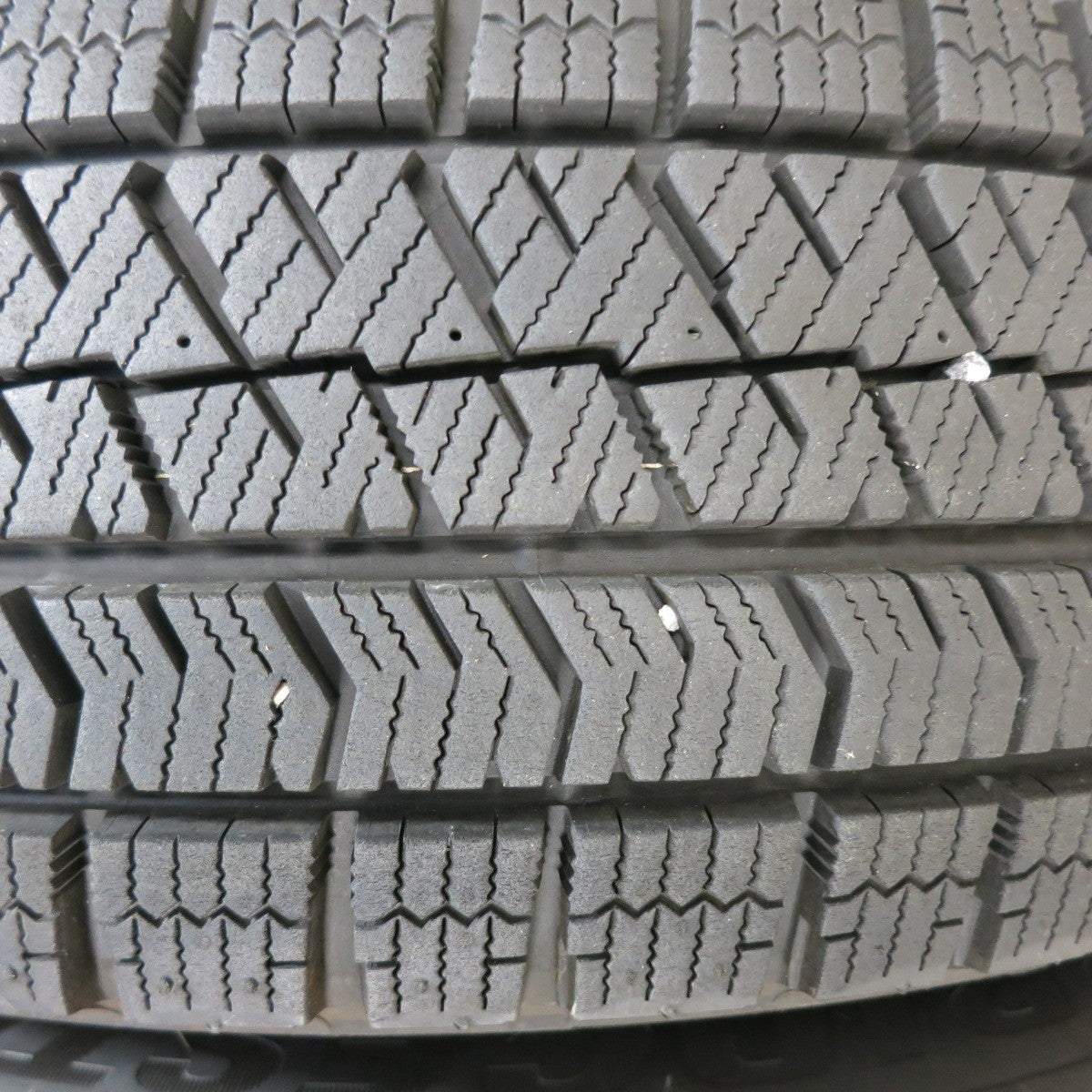 [送料無料] バリ溝！22年！キレイ！9.5分★スタッドレス 165/70R14 ブリヂストン ブリザック VRX2 MANARAY SPORT マナレイ 14インチ PCD100/4H★4121808TNス