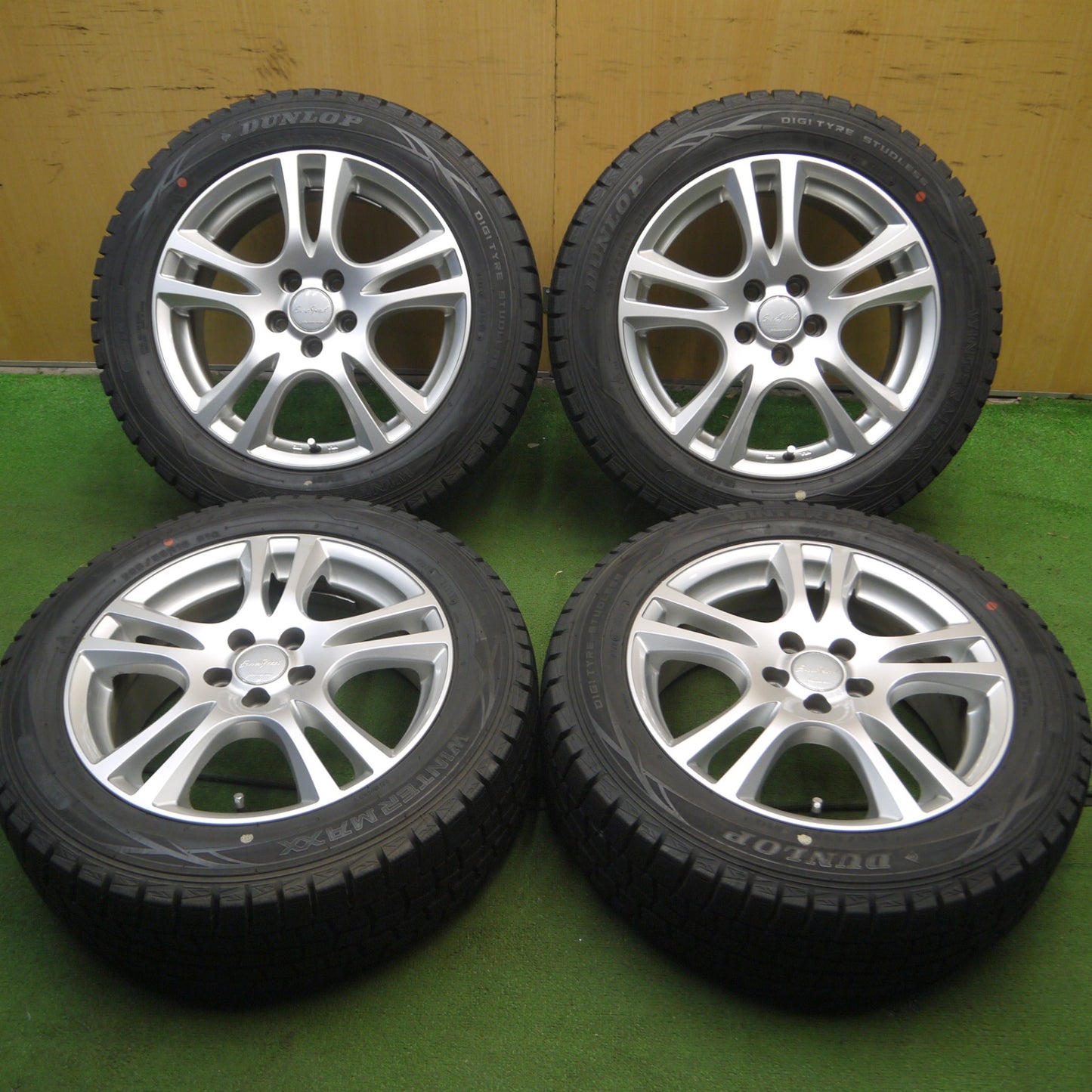 *送料無料* 超バリ溝！綺麗！ほぼ10分★スタッドレス 205/55R16 ダンロップ ウインターマックス WM01 EuroSpeed MANARAY SPORT PCD100/5H★4040105Hス