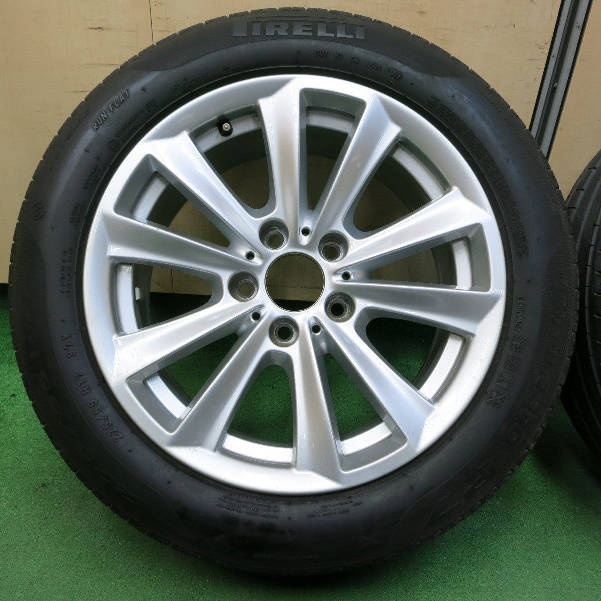 *送料無料* キレイ★BMW F10 5シリーズ 純正 225/55R17 ピレリ Cinturato P7 17インチ PCD120/5H★4050209イノ