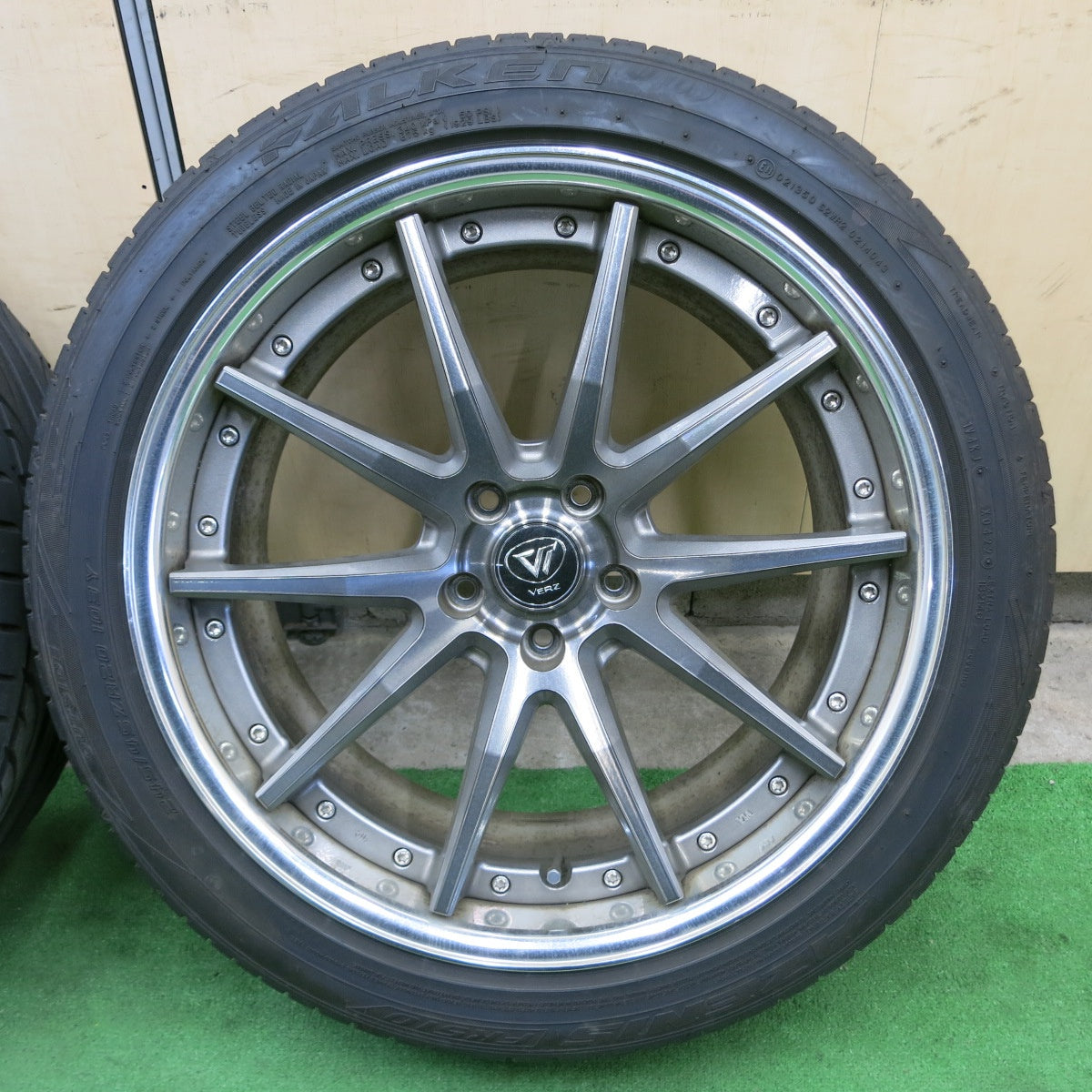 *送料無料* バリ溝！22年！9.5分★VERZ KCV02 KUD 245/45R20 ファルケン アゼニス FK510 ハンコック ベンタス V12 evo2 PCD114.3/5H★4080201ナノ