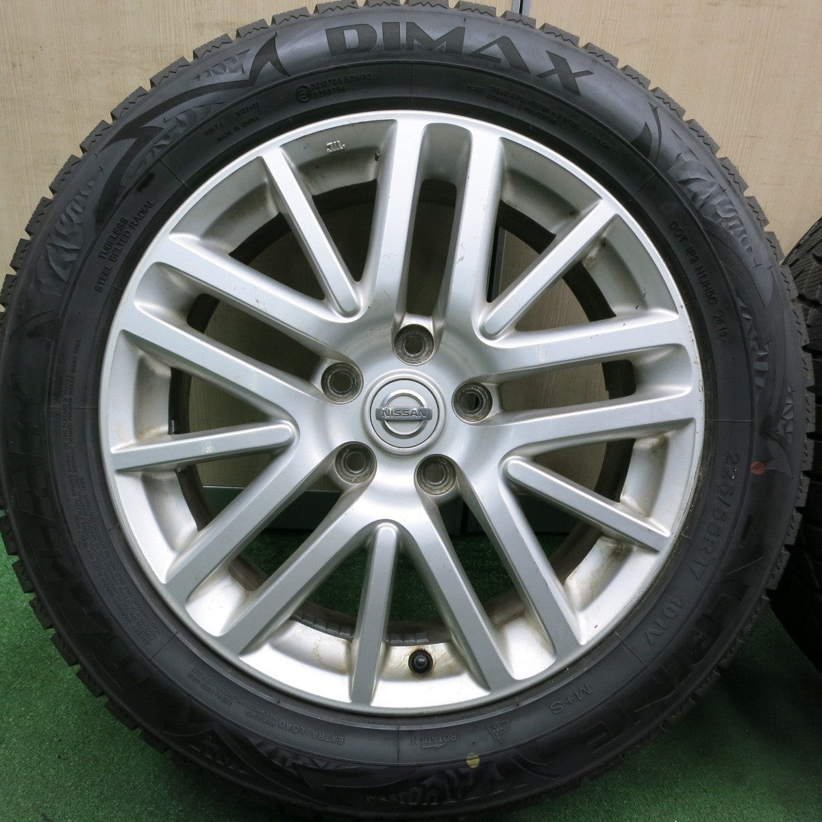 *送料無料* バリ溝！ほぼ10分★日産 Y50 フーガ 純正 225/55R17 スタッドレス レーダー DIMAX ALPINE 17インチ PCD114.3/5H★4062603HAス