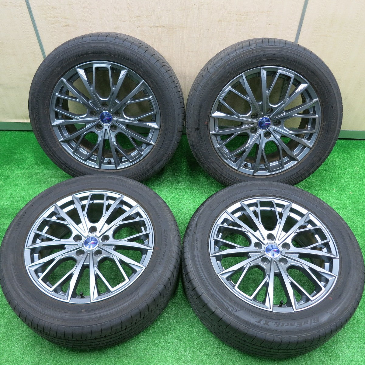 *送料無料* バリ溝！21年！キレイ！9.5分★LEHRMEISTER L-F FIRST 235/55R18 ヨコハマ BluEarth-XT AE61 レアマイスター PCD114.3/5H★4080304HAノ