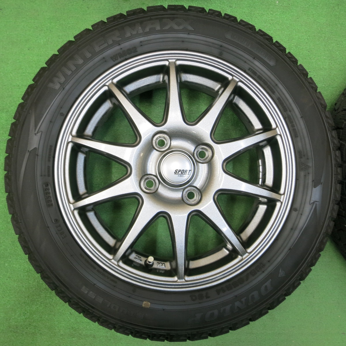 *送料無料* バリ溝！22年！キレイ！ほぼ10分★スタッドレス 165/65R14 ダンロップ ウインターマックス WM02 SPORT ABELIA 14インチ PCD100/4H★4041804イス