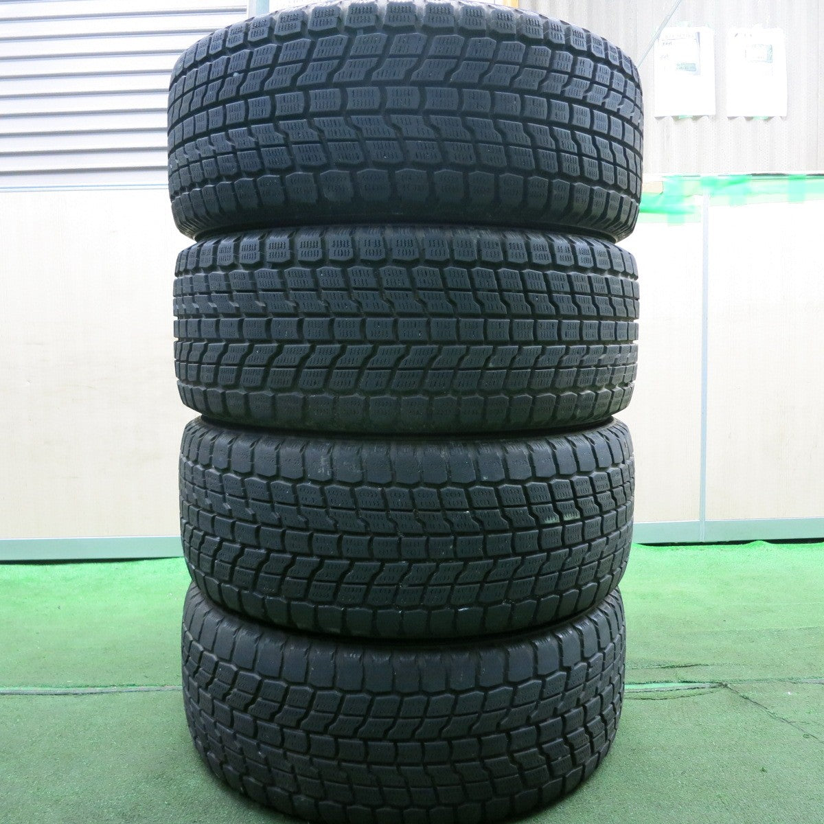 *送料無料* バリ溝！8.5分★ポルシェ カイエン 純正 255/55R18 スタッドレス ヨコハマ ジオランダー i/T G072 18インチ PCD130/5H★4051901HAス