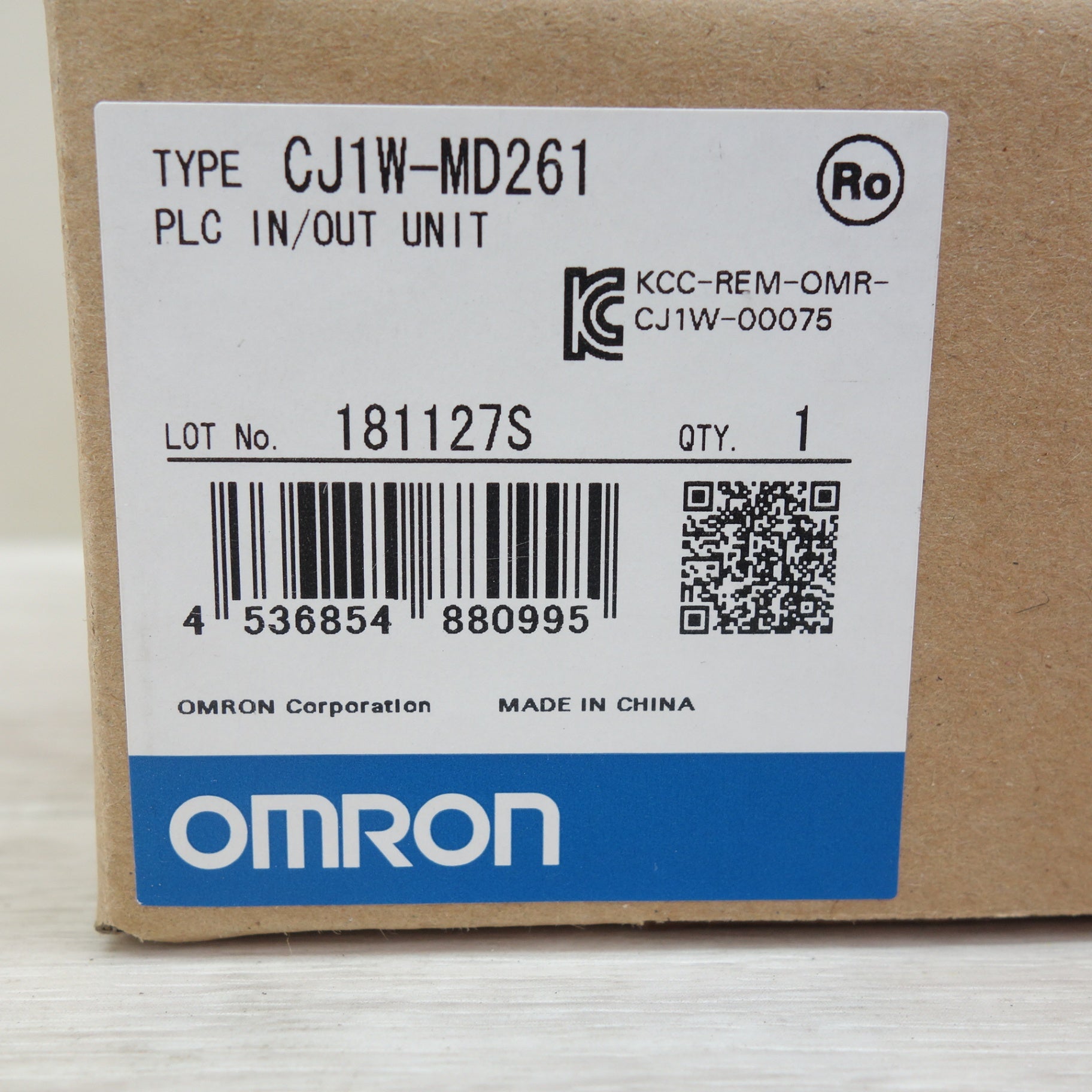 ●複数在庫有●[送料無料] 未使用☆OMRON オムロン 入出力ユニット CJ1W-MD261 PLC IN/OUT UNIT☆