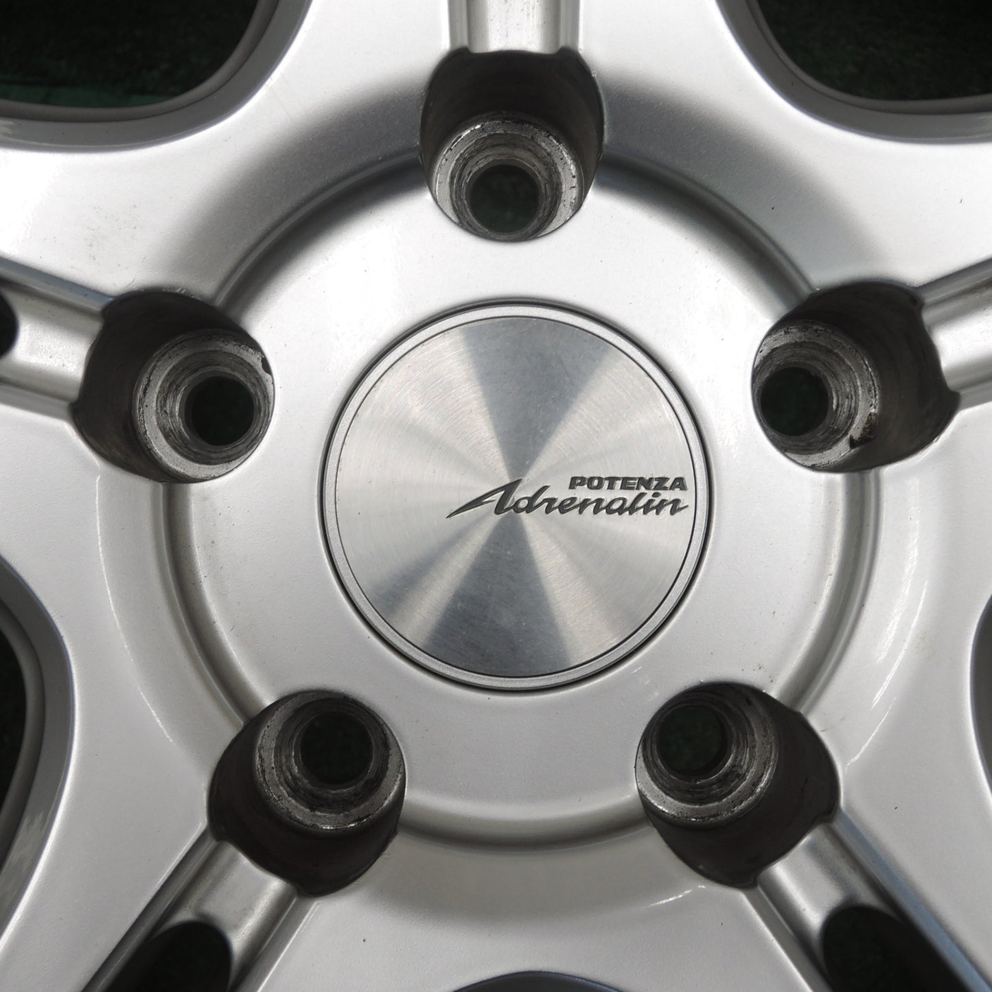 *送料無料* 4本価格★POTENZA Adrenalin 225/45R19 ヨコハマ ブルーアース RV-02 ポテンザ アドレナリン PCD114.3/5H★4030801NJノ