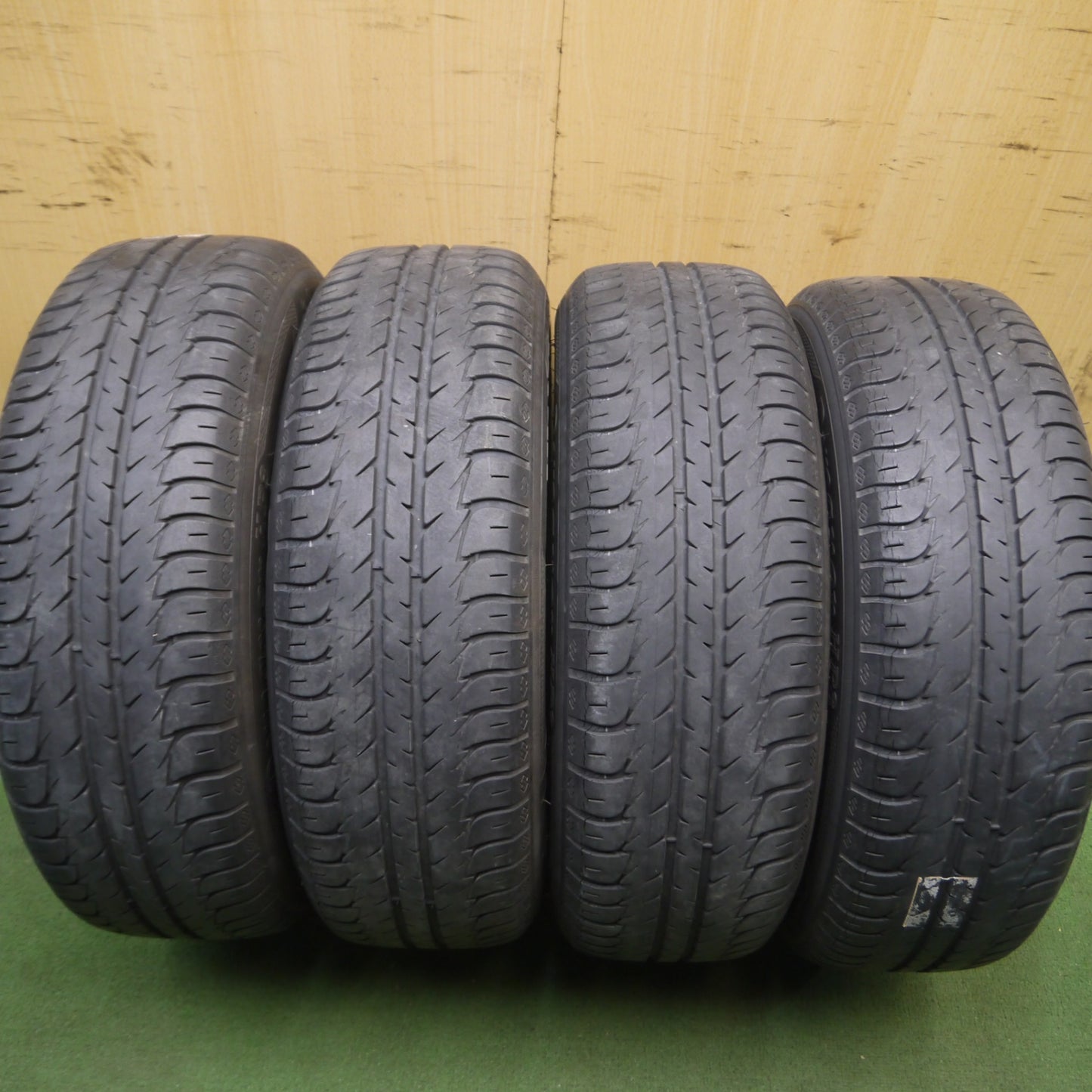 *送料無料* キレイ！希少★プジョー 208 純正 ATS 185/65R15 Dynaxer hp3 kleber 15インチ PCD108/4H★4051502Hノ