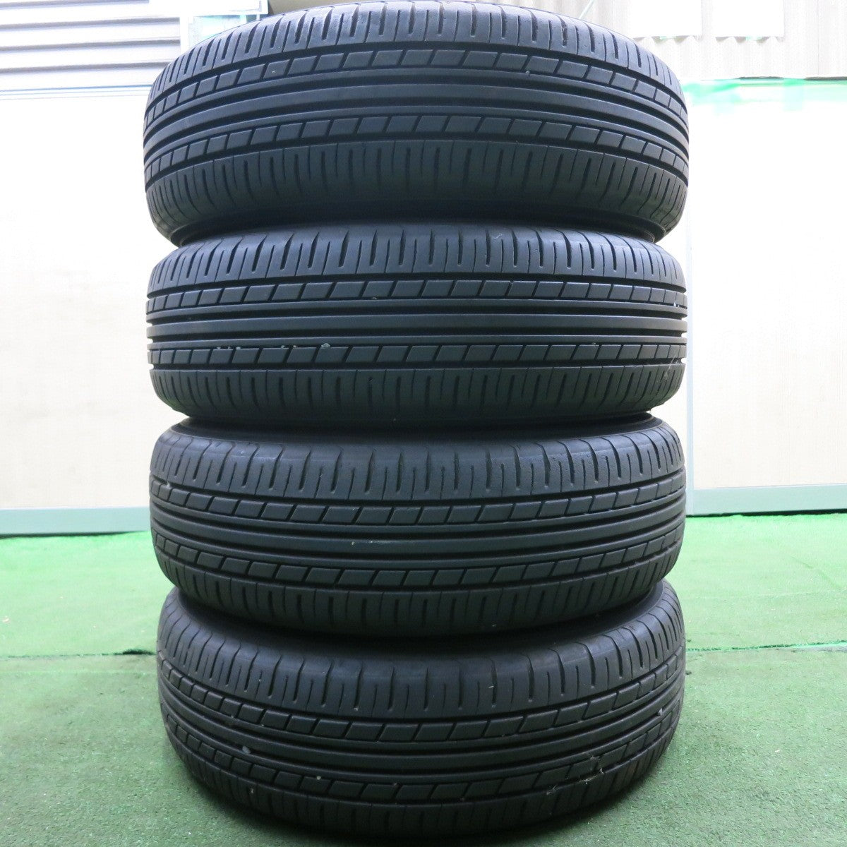 *送料無料* バリ溝！8.5分★175/70R14 ヨコハマ エコス ES31 VELVA ヴェルヴァ 14インチ PCD100/4H★4070204HAノ