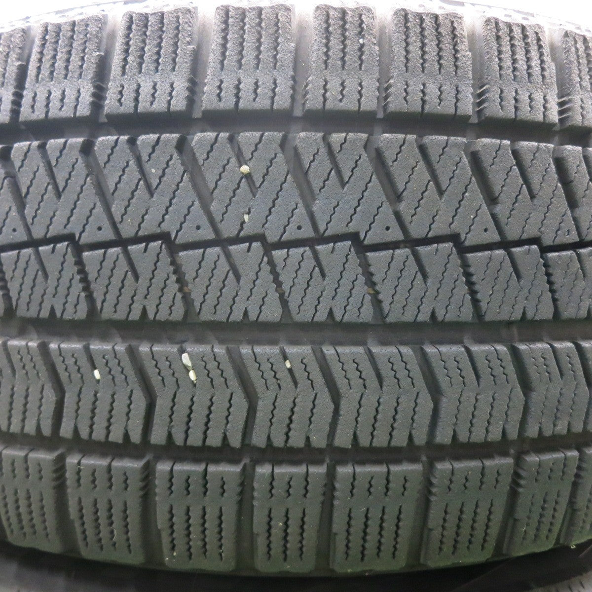 *送料無料* 4本価格★MINI ミニ 等 AGA 205/55R16 スタッドレス ブリヂストン ブリザック VRX2 16インチ PCD112/5H★4070202HAス