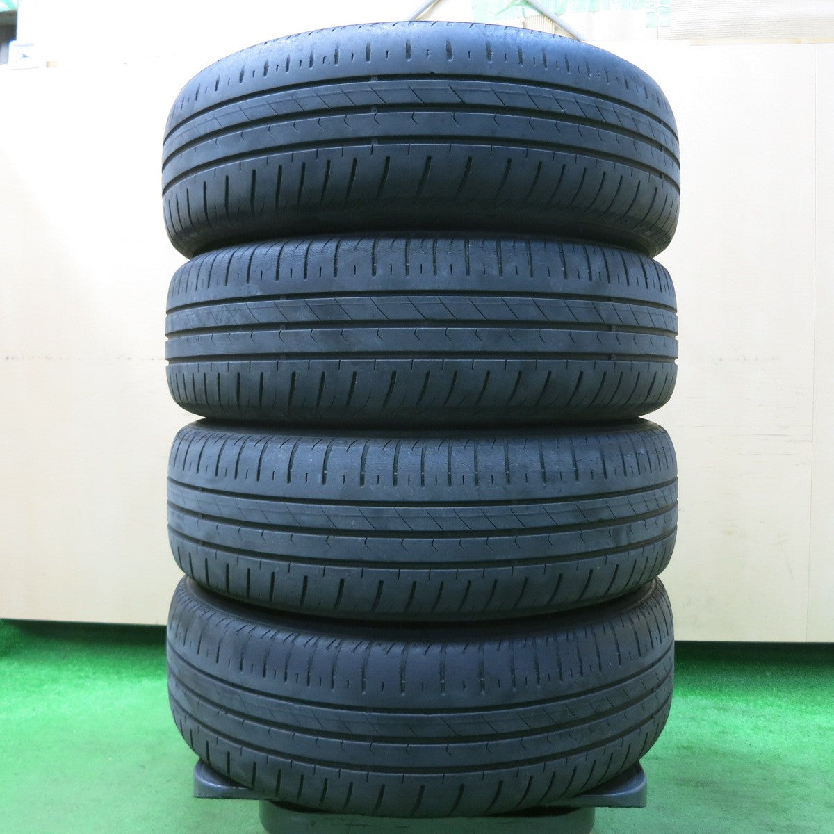 ミニ F55 F56 等に 4本 TECMAG 15インチ 6J +43 5H PCD112 スタッドレス ブリヂストン ブリザック VRX3 175/65R15  MINI クーパー ワン ONE(スタッドレスタイヤ)｜売買されたオークション情報、Yahoo!オークション(旧ヤフオク!)  の商品情報をアーカイブ公開 - オークファン 