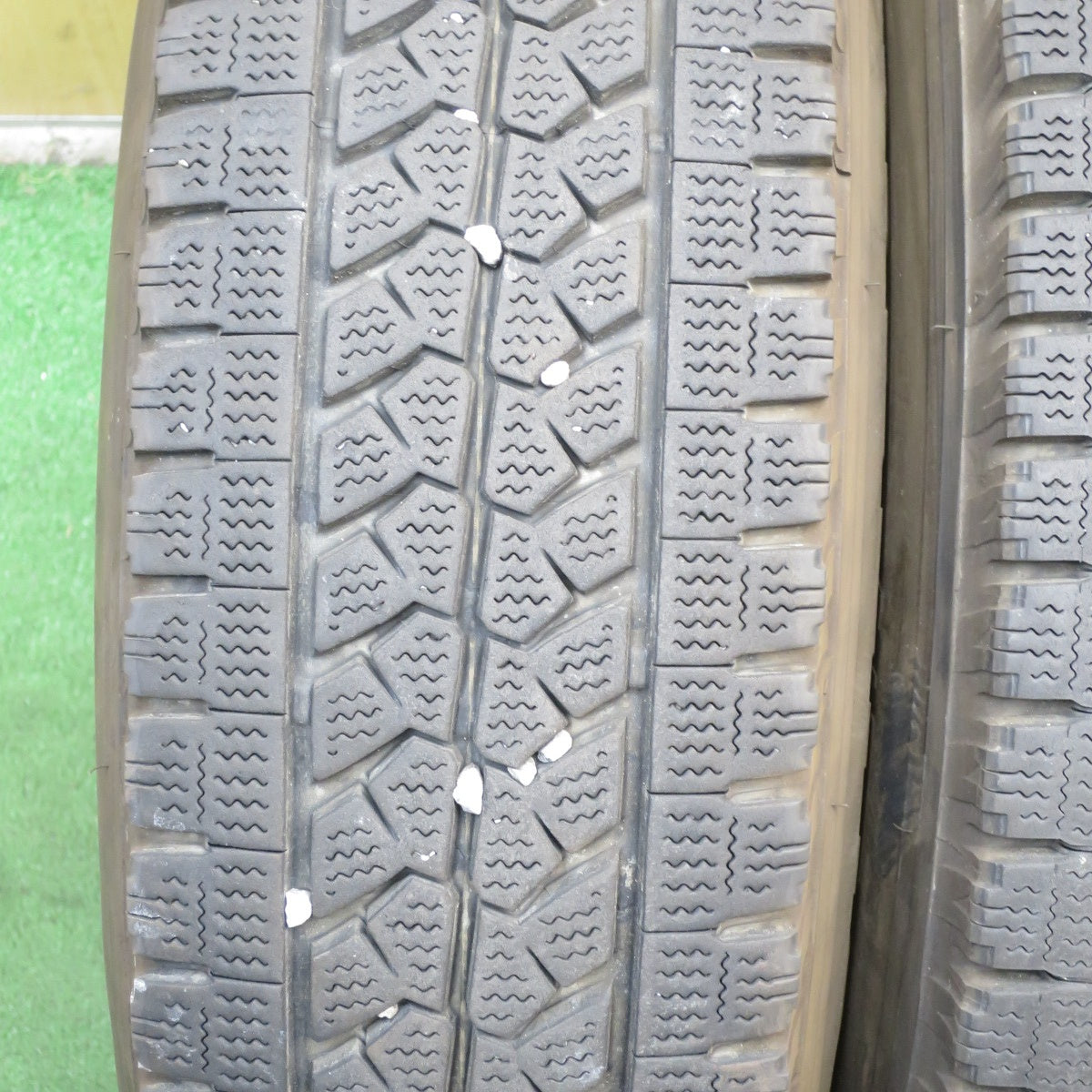 *送料無料* 4本価格★トラック タイヤ 205/85R16 117/115L スタッドレス ブリヂストン ブリザック W979 TOPY スチール 115-8C PCD208/5H★4050402クス