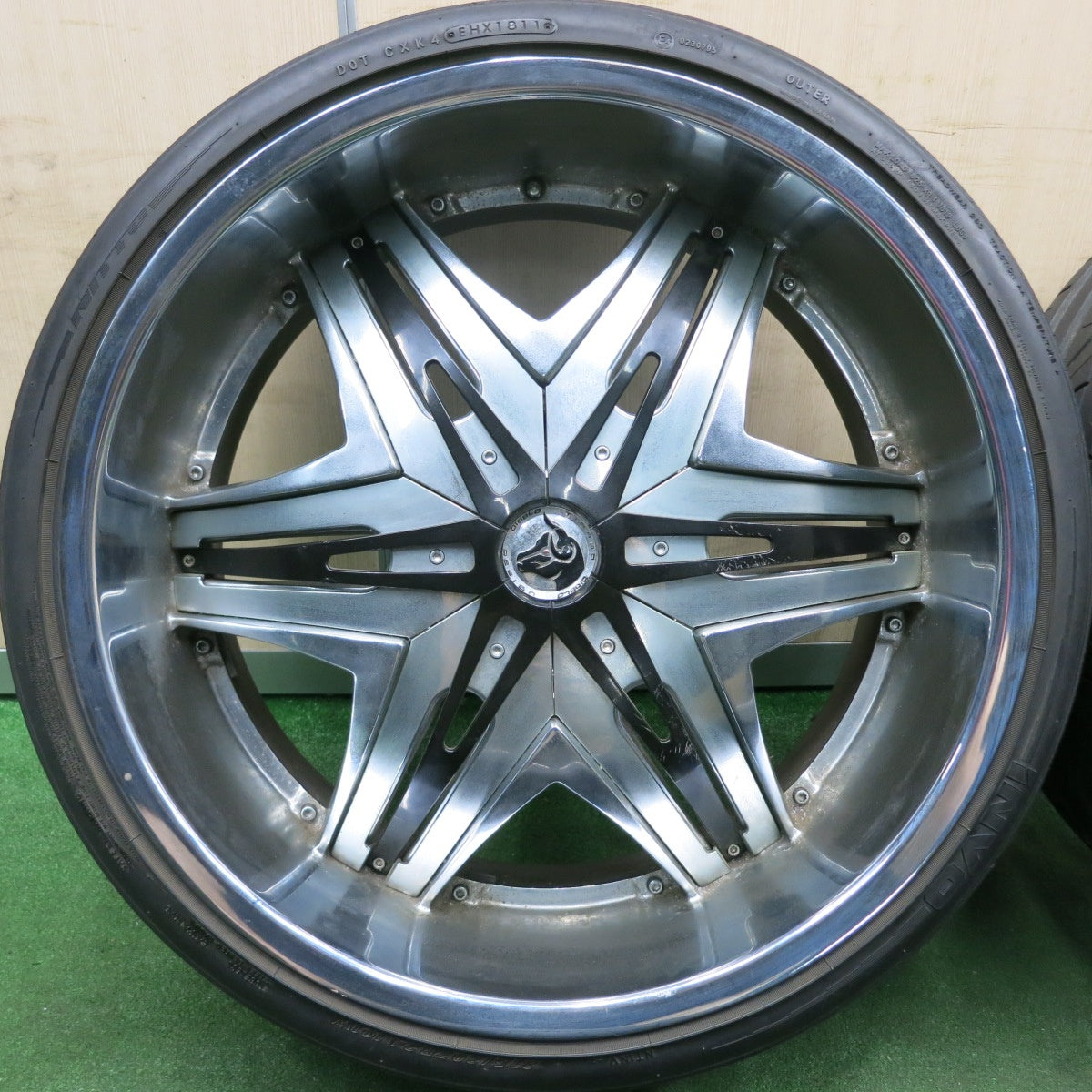 *送料無料* 4本価格★DIABLO ELITE 275/30R24 ニットー INVO ディアブロ エリート 24インチ PCD139.7/6H★4071201HAノ