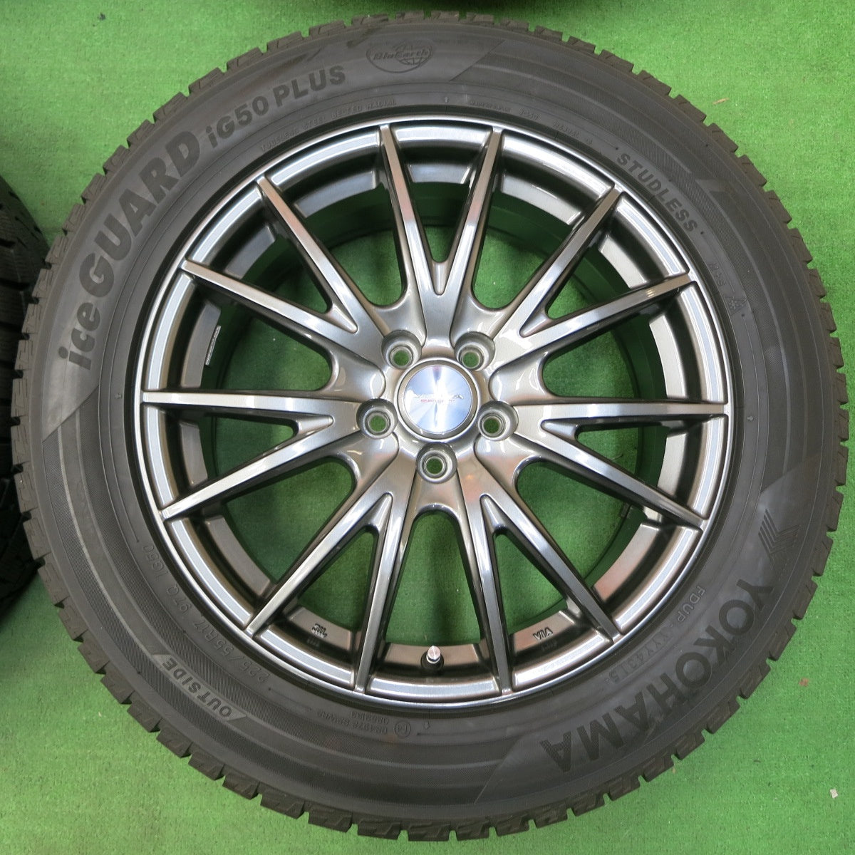 *送料無料* バリ溝！キレイ！9.5分以上★XV 等 225/55R17 スタッドレス ヨコハマ アイスガード iG50 プラス VELVA SPORT ヴェルヴァ PCD100/5H★4050808イス