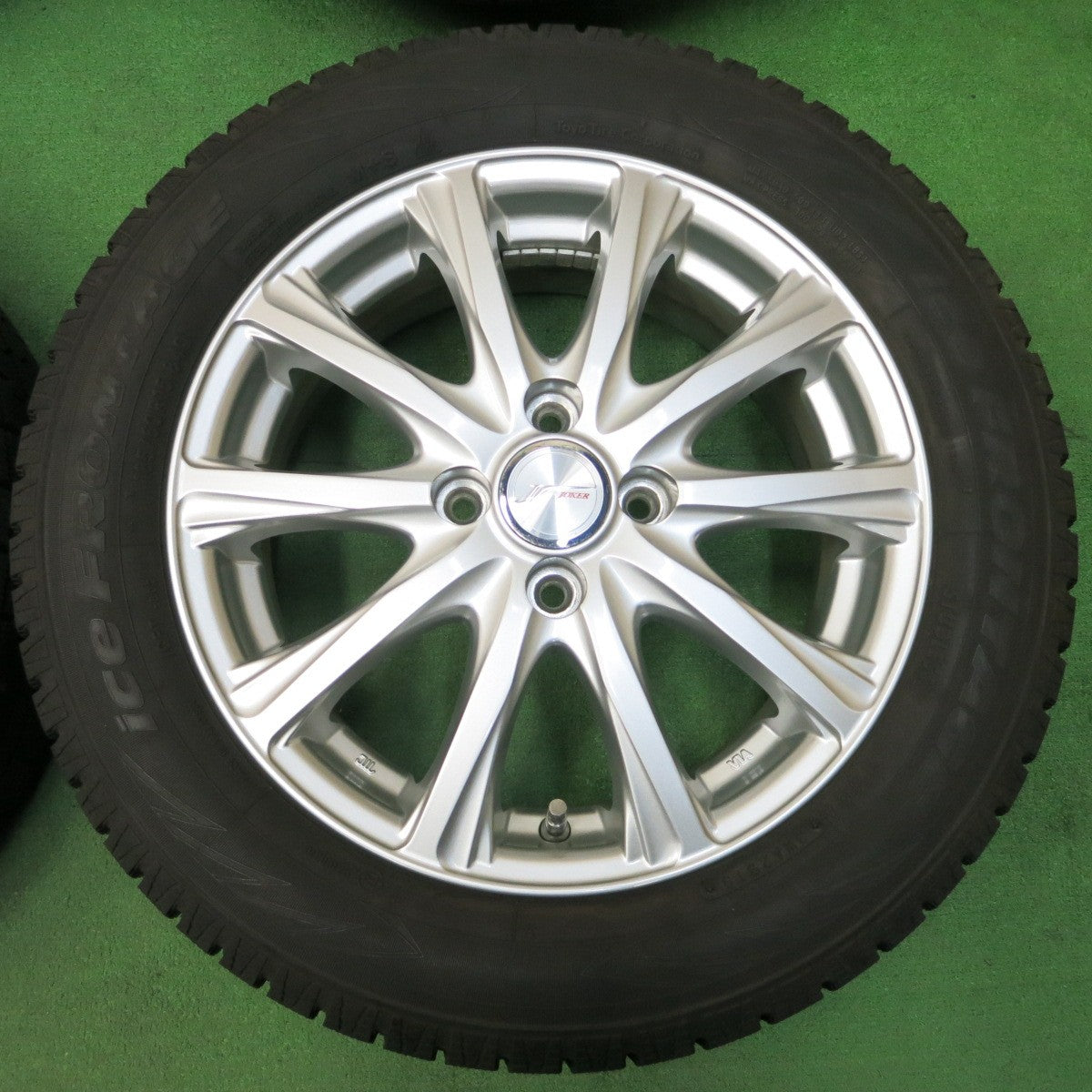 *送料無料* バリ溝！キレイ！ほぼ10分★スタッドレス 185/60R15 アイスフロンテージ JOKER ジョーカー 15インチ PCD100/4H★4031605イス