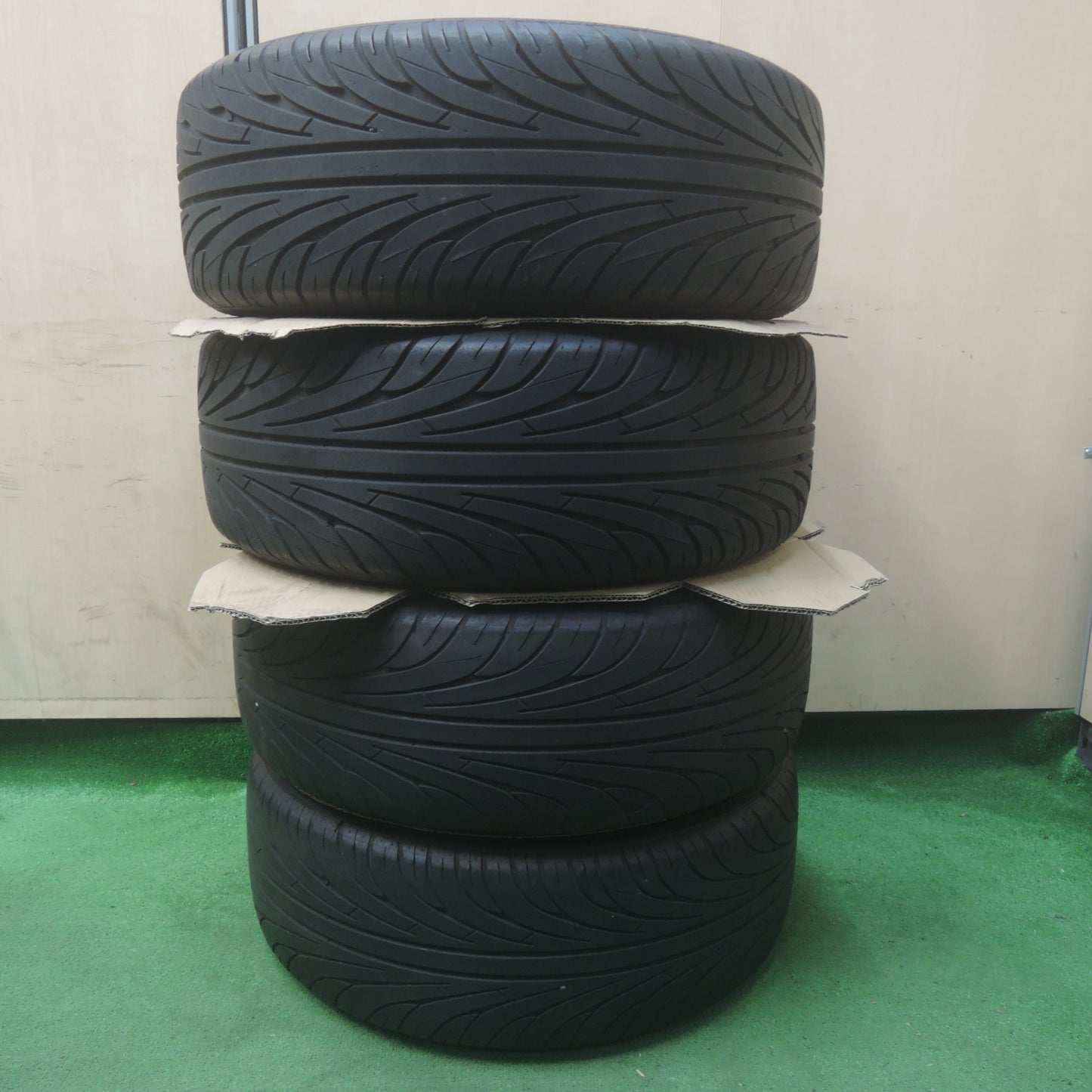 *送料無料* 4本価格★OZ レーシング フォーミュラ HLT 215/45R17 ナンカン ウルトラスポーツ NS-2 17インチ PCD114.3/5H★4071608SYノ