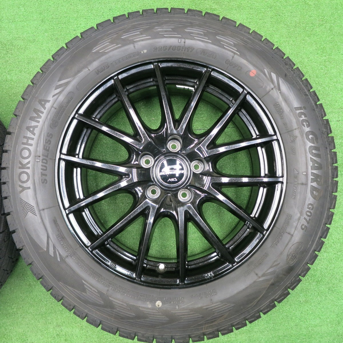 [送料無料] バリ溝！20年！キレイ！9.5分★スタッドレス 225/65R17 ヨコハマ アイスガード G075 SCHNEIDER MiD シュナイダー 17インチ PCD114.3/5H★4120707NJス