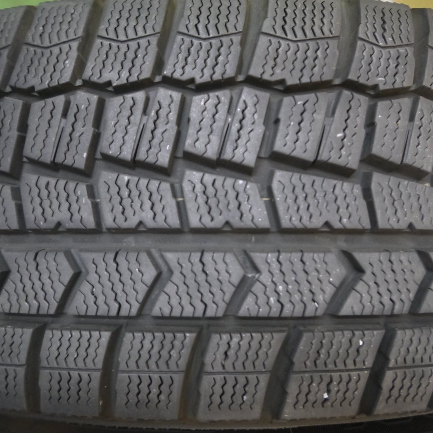 *送料無料* バリ溝！キレイ！9分★スタッドレス 195/65R15 ダンロップ ウインターマックス WM02 TEAD テッド 15インチ PCD114.3/5H★4040112Hス