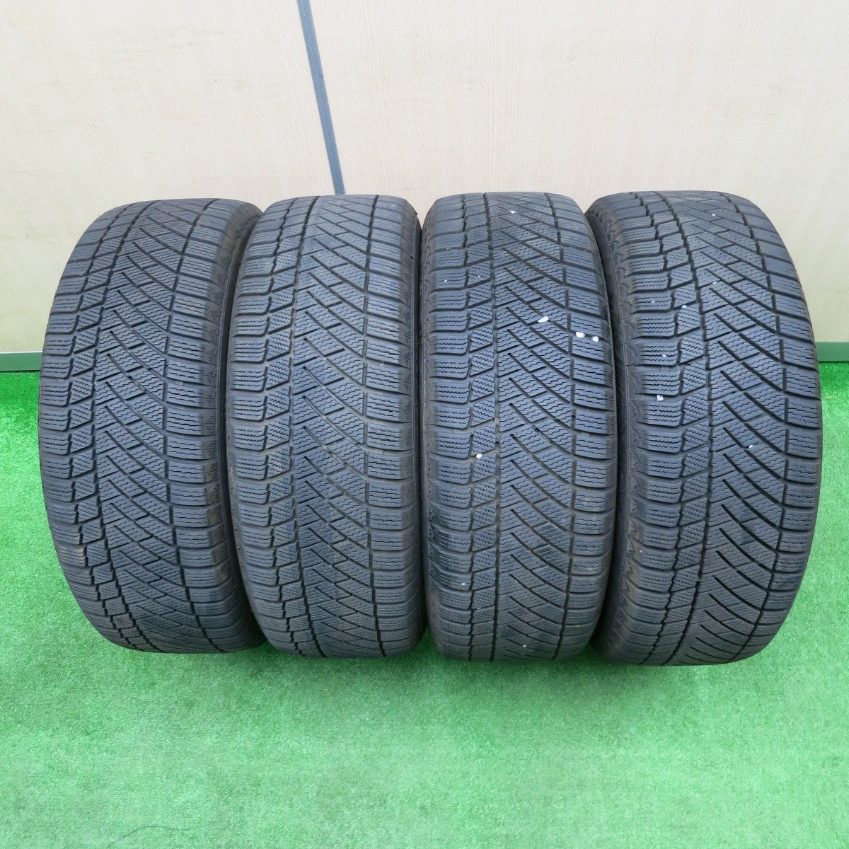 [送料無料] バリ溝！21年！キレイ！8.5分★スタッドレス 215/55R17 バイキング WINTECH WT6 ZACK JP-550 MONZA ザック PCD114.3/5H★4100107NJス