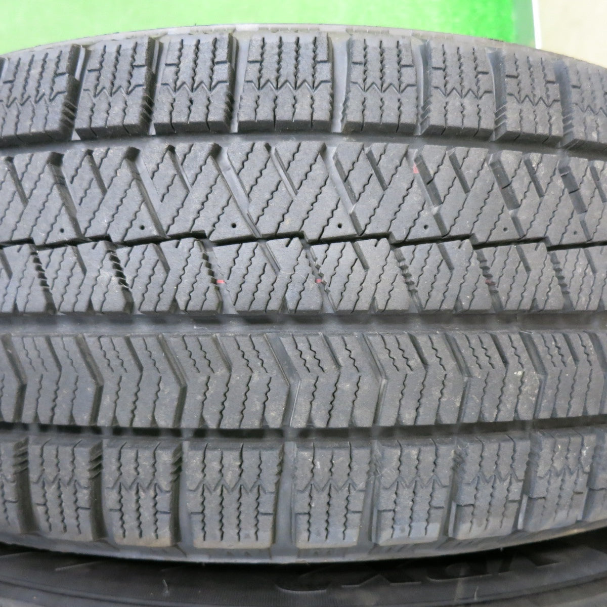 [送料無料] バリ溝！キレイ！9分★スタッドレス 195/65R15 ブリヂストン ブリザック VRX2 ravrion RM01 ラブリオン 15インチ PCD114.3/5H★5020402NJス