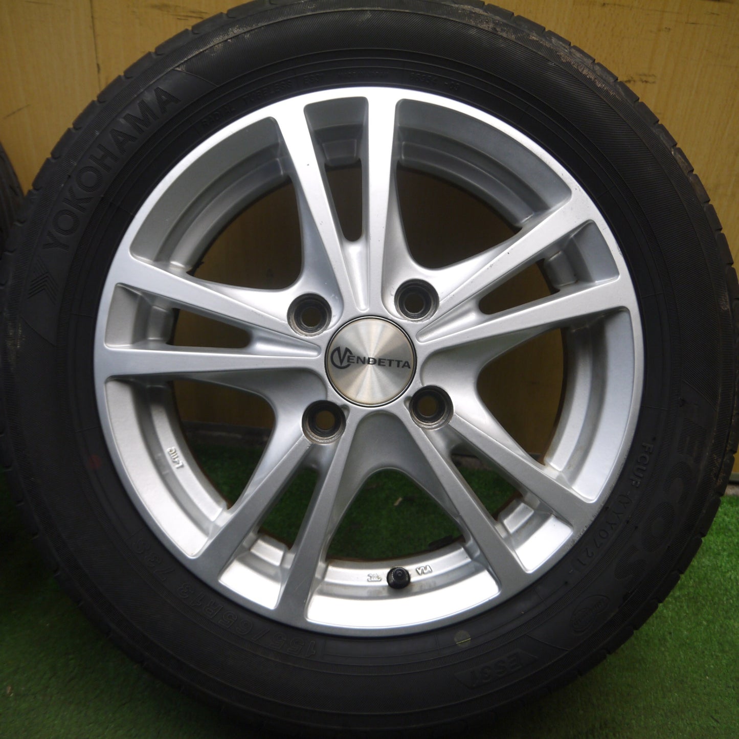 *送料無料* 4本価格！21年★155/65R13 ヨコハマ エコス ES31 VENDETTA 13インチ PCD100/4H★4032201Hノ