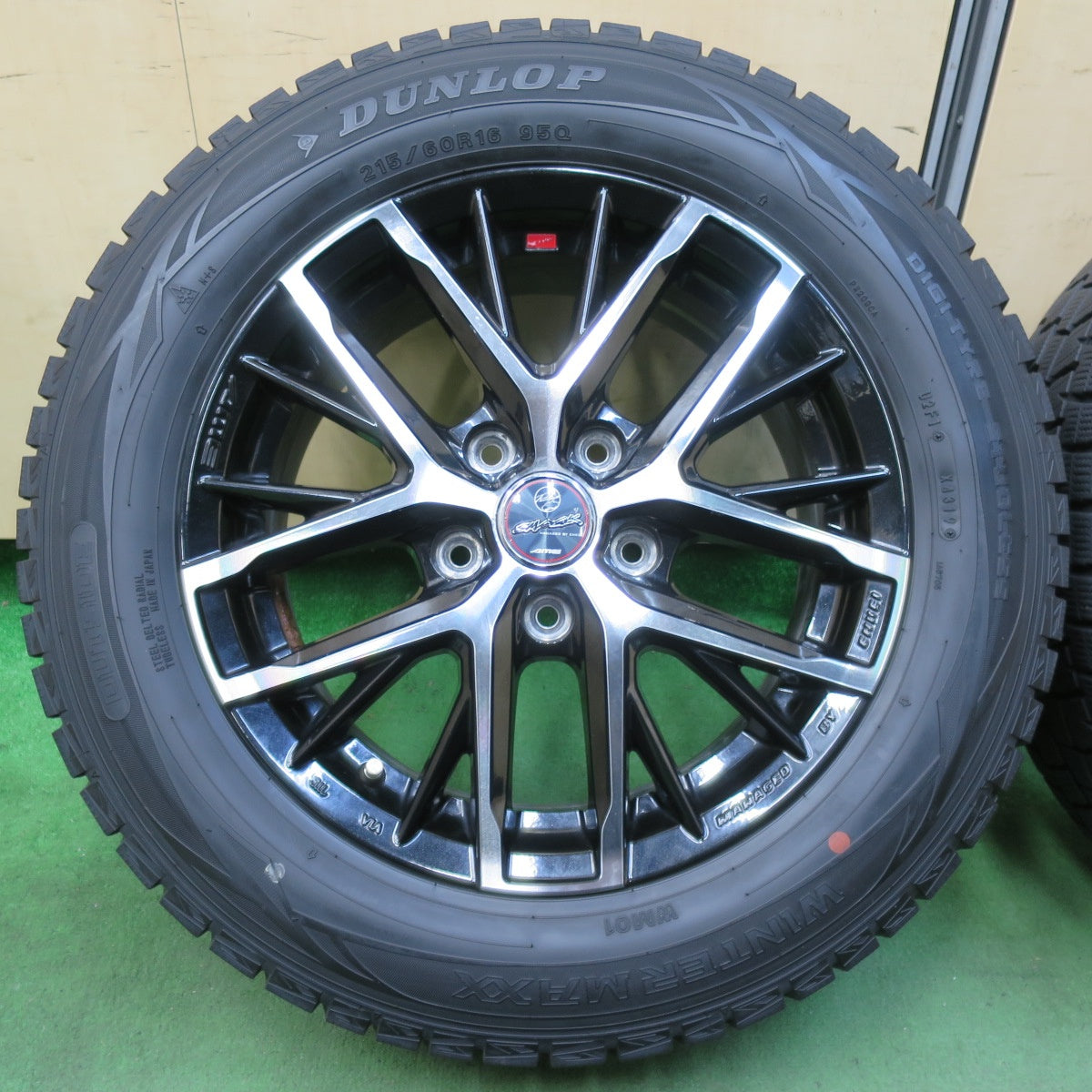 [送料無料] バリ溝！9分★スタッドレス 215/60R16 ダンロップ ウインターマックス WM01 SMACK ENKEI AME スマック エンケイ 16インチ PCD114.3/5H★5012910イス
