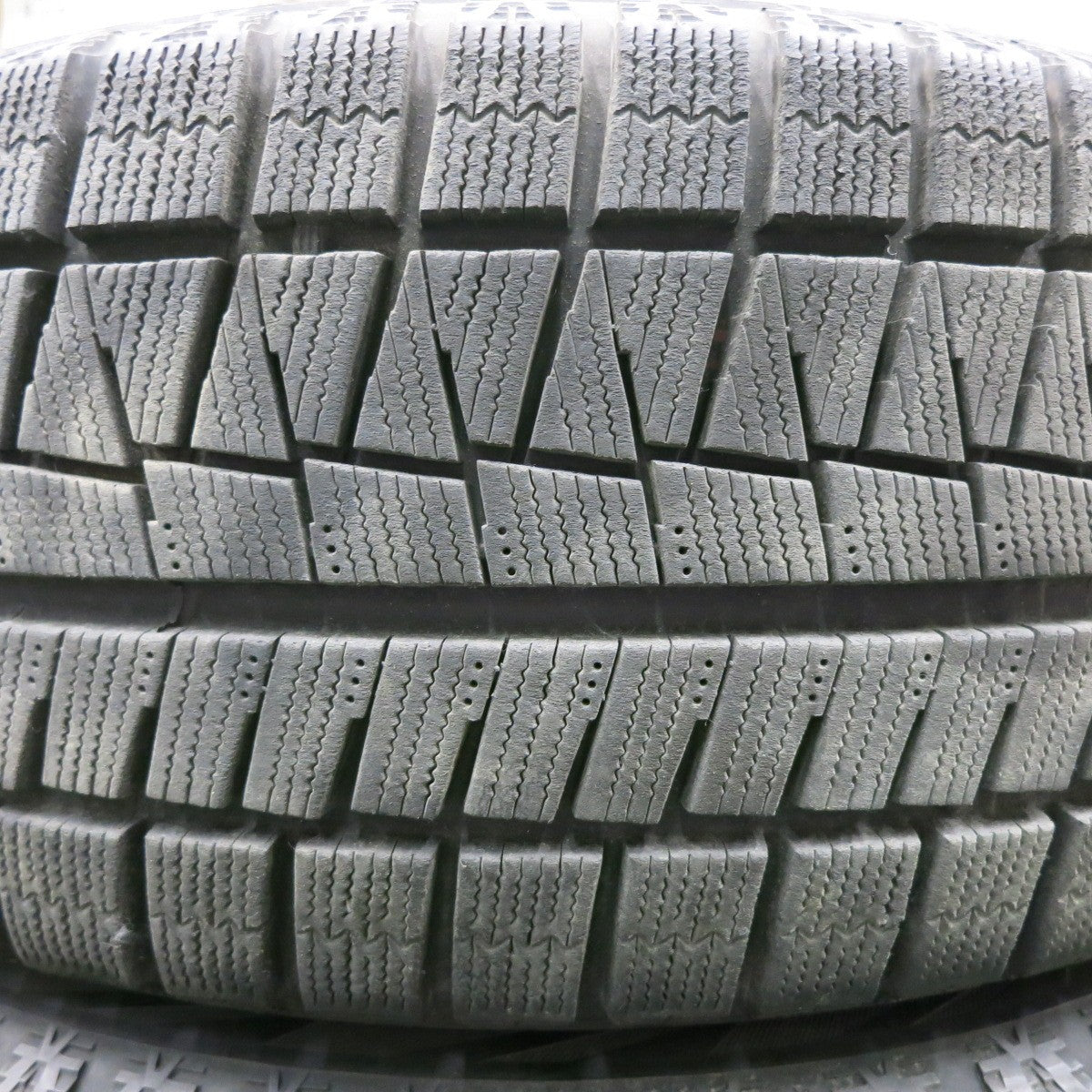 *送料無料* バリ溝！キレイ！9.5分★スタッドレス 215/50R17 ブリヂストン ブリザック REVO GZ JOKER ジョーカー 17インチ PCD114.3/5H★4050305NJス