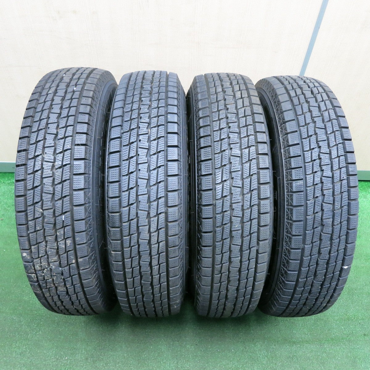 *送料無料* バリ溝！21年！9.5分★スズキ ジムニー 純正 ENKEI 175/80R16 スタッドレス グッドイヤー アイスナビ SUV エンケイ PCD139.7/5H★4040902TNス