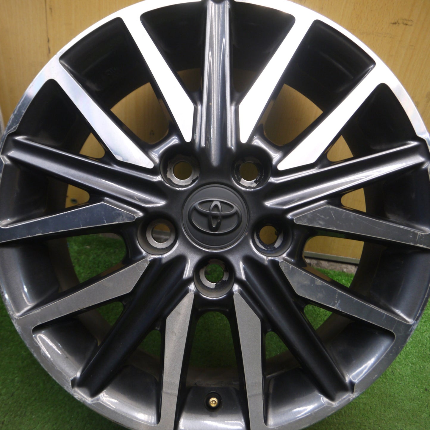 *送料無料* 4本価格★トヨタ 80系 ヴォクシー ノア 純正 ホイール 16インチ 16×6J PCD114.3/5H★4040307Hホ