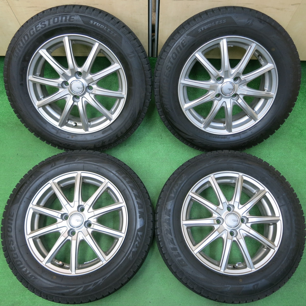 *送料無料* バリ溝！22年！キレイ！8.5分★スタッドレス 185/65R15 ブリヂストン ブリザック VRX2 SIBILLA NEXT GS-5 シビラ PCD100/4H★4032709イス