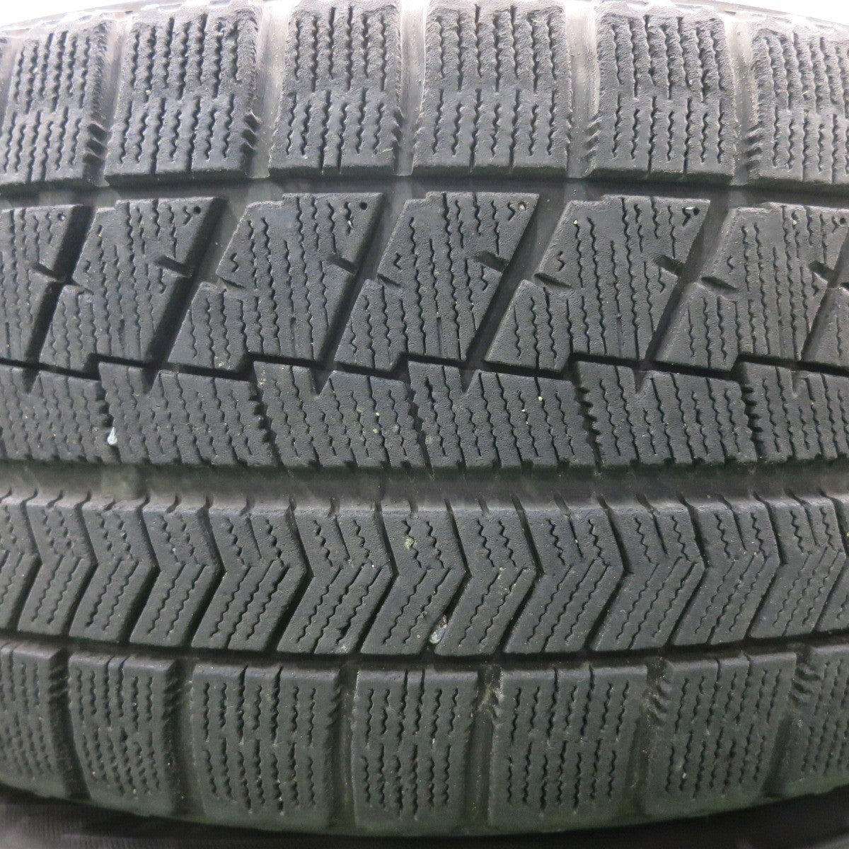 *送料無料* 4本価格★ベンツ 等 EUROTECH 225/40R18 スタッドレス ブリヂストン ブリザック VRX ユーロテック 18インチ PCD112/5H★4050703HAス