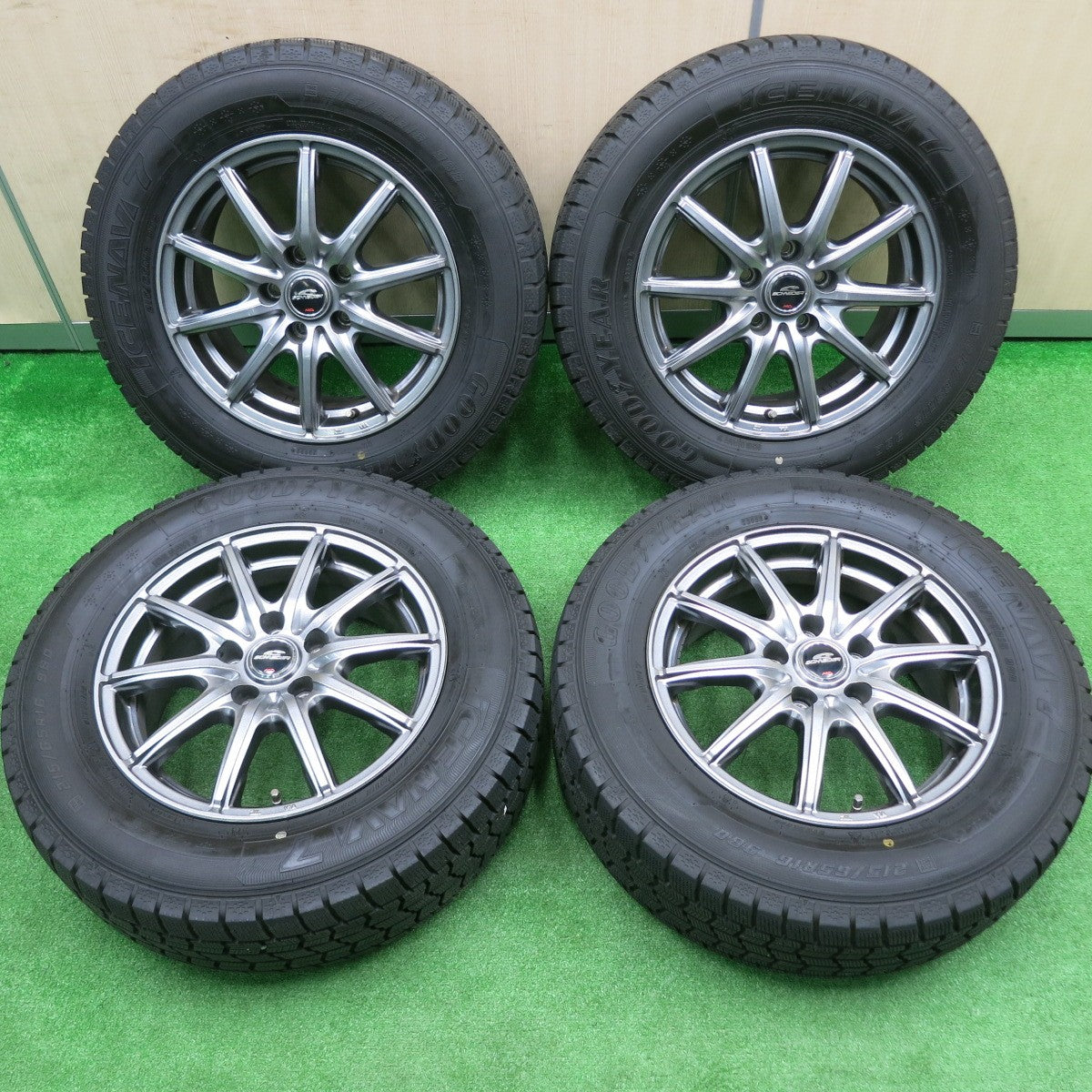 [送料無料] バリ溝！22年！キレイ！ほぼ10分★スタッドレス 215/65R16 グッドイヤー アイスナビ7 SCHNEIDER MiD シュナイダー 16インチ PCD114.3/5H★4100203HAス