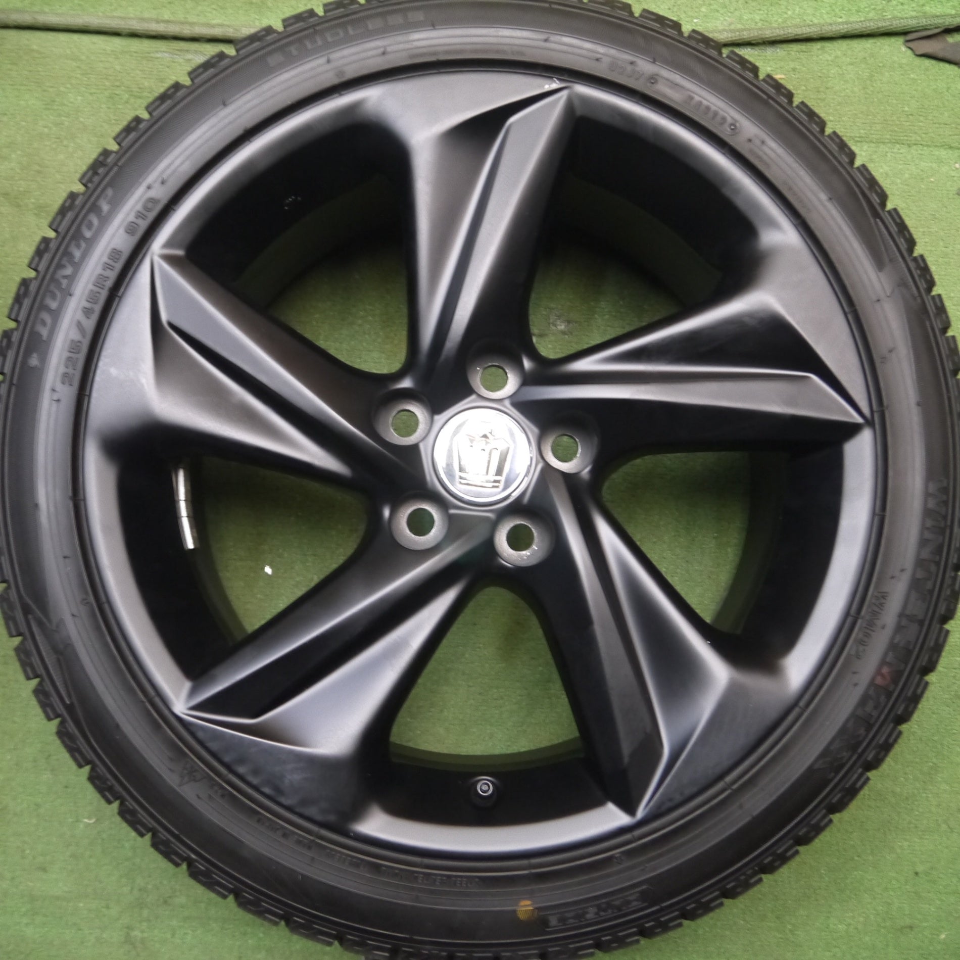 送料無料* バリ溝！9.5分☆トヨタ 220系 クラウン RS 純正 225/45R18 スタッドレス ダンロップ ウインターマックス W |  名古屋/岐阜の中古カー用品・工具の買取/販売ならガレージゲット