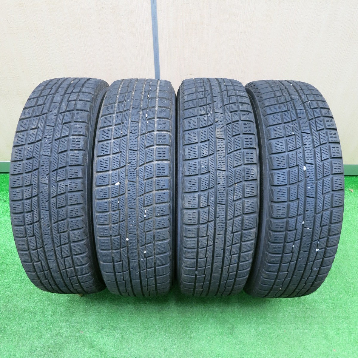 [送料無料] 4本価格！20年★スタッドレス 175/65R15 プラクティバ アイス BP02 SCHNEIDER ATECH シュナイダー 15インチ PCD100/4H★4100501NJス