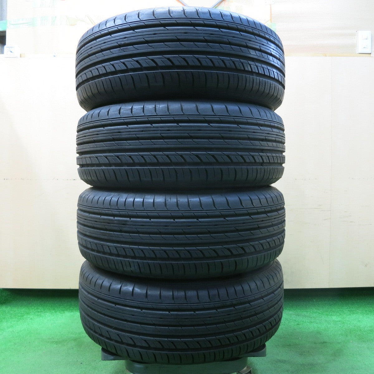 *送料無料* バリ溝！9.5分★トヨタ 200系 クラウン ロイヤル 純正 215/60R16 トーヨー プロクセス C1S 16インチ PCD114.3/5H★4040609イノ