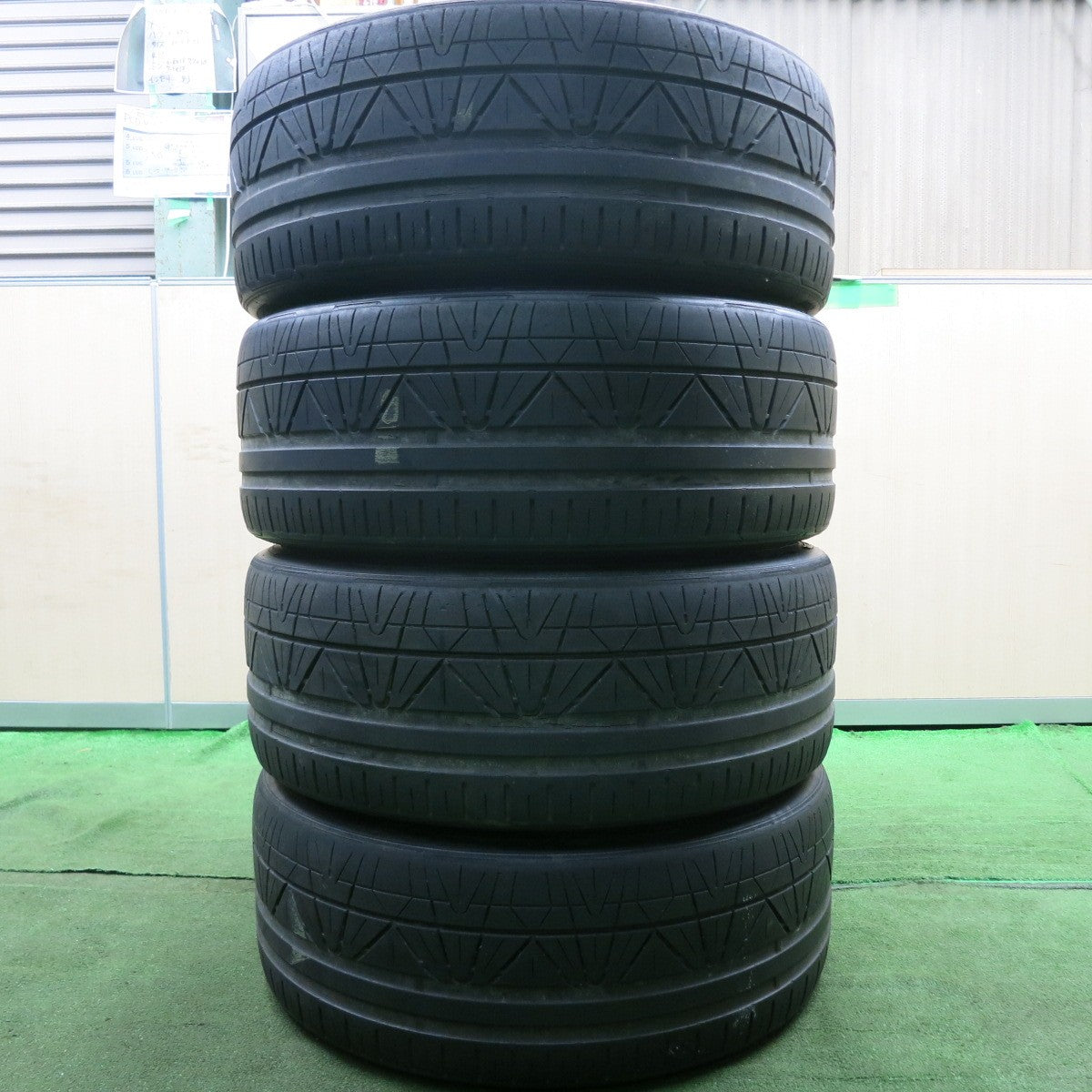 *送料無料* 4本価格★DIABLO ELITE 275/30R24 ニットー INVO ディアブロ エリート 24インチ PCD139.7/6H★4071201HAノ