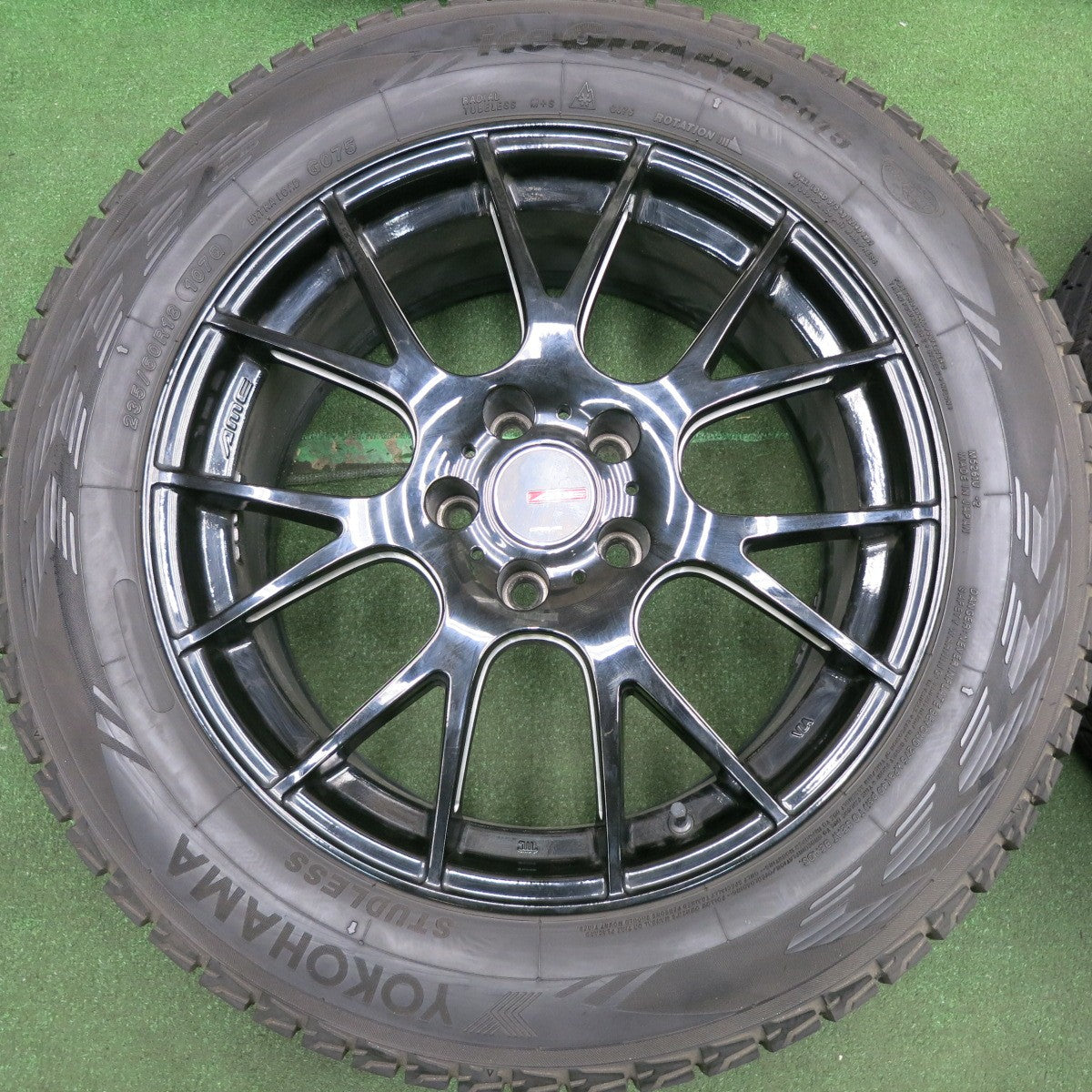 *送料無料* バリ溝！9.5分★AME CIRCLAR 235/60R18 スタッドレス ヨコハマ アイスガード G075 18インチ PCD114.3/5H★4052203HAス