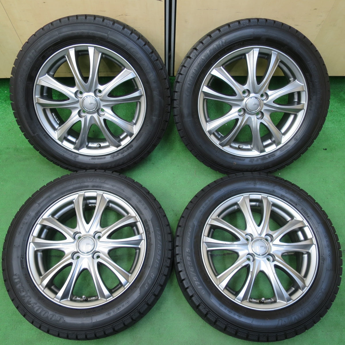 *送料無料* バリ溝！22年！キレイ！9.5分★スタッドレス 175/65R15 グッドイヤー アイスナビ7 SIBILLA NEXT C5 シビラ 15インチ PCD100/4H★4082904イス