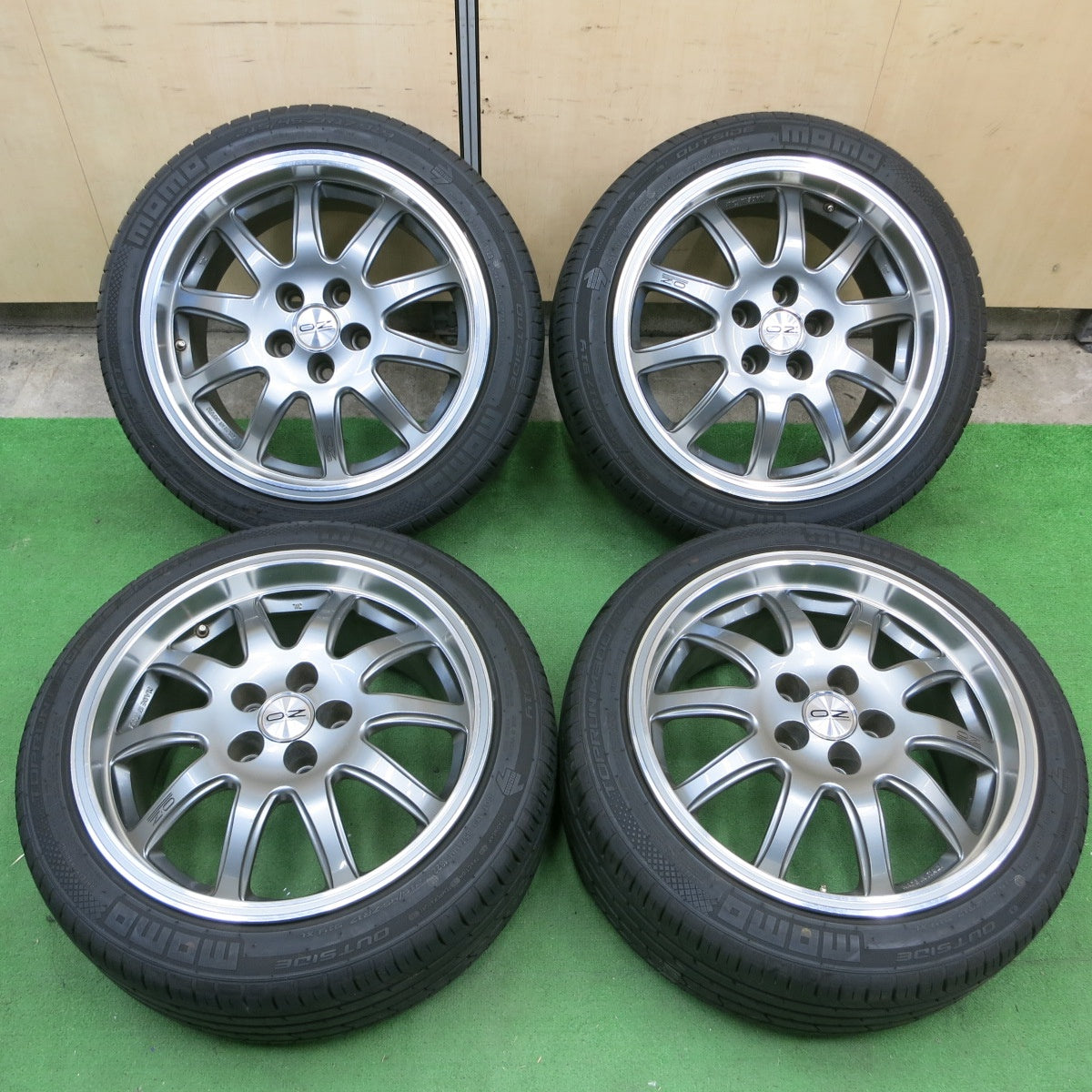 [送料無料] バリ溝！22年！キレイ！8.5分★O・Z TRIBE EVO 215/45R17 モモ TOPRUN M300 AS SPORT OZ 17インチ PCD114.3/5H★4103001ナノ