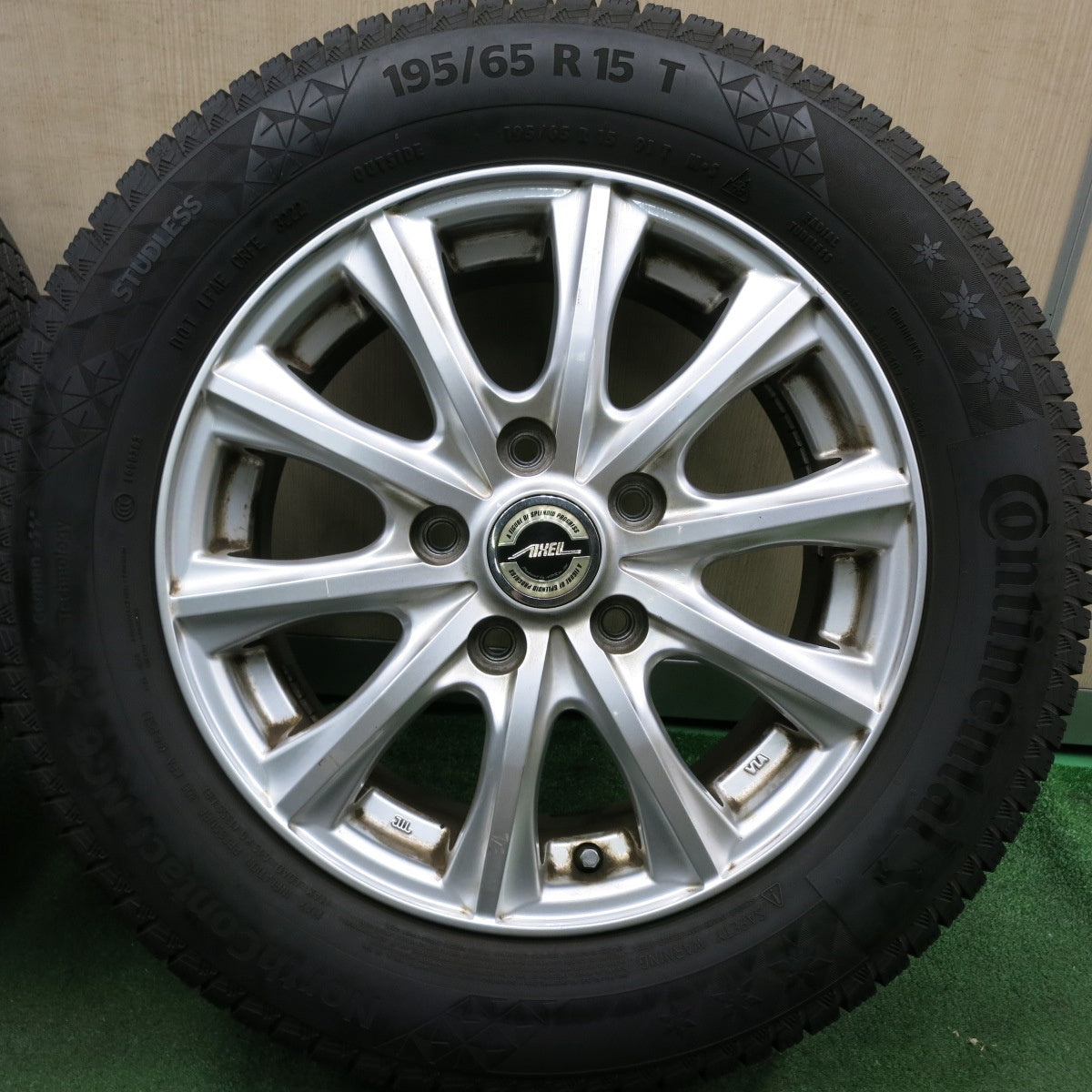 送料無料* バリ溝！22年！9分☆スタッドレス 195/65R15 コンチネンタル ノースコンタクト NC6 AXEL アクセル 15イン |  名古屋/岐阜の中古カー用品・工具の買取/販売ならガレージゲット