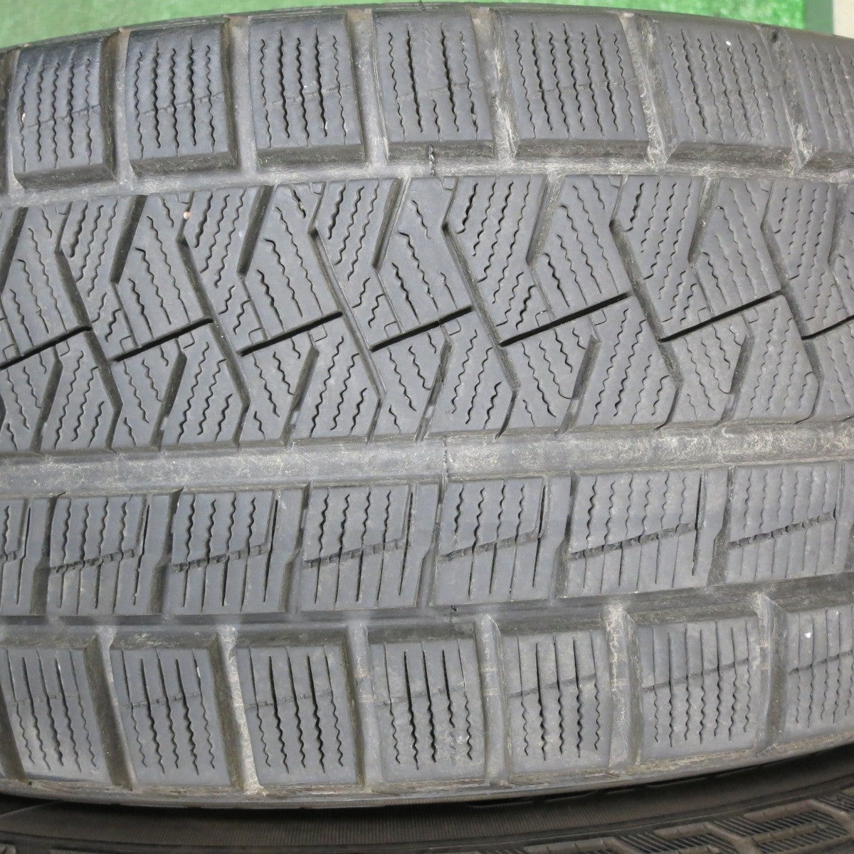 *送料無料* バリ溝！キレイ！9.5分★BMW等 KELLENERS Sport 205/55R16 スタッドレス ピレリ アイスアシンメトリコ ケレナーズ 16インチ PCD120/5H★4041007TNス